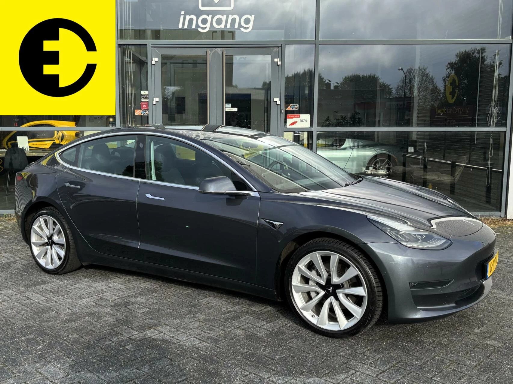 Hoofdafbeelding Tesla Model 3