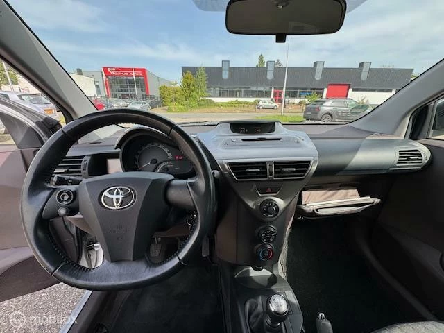 Hoofdafbeelding Toyota iQ