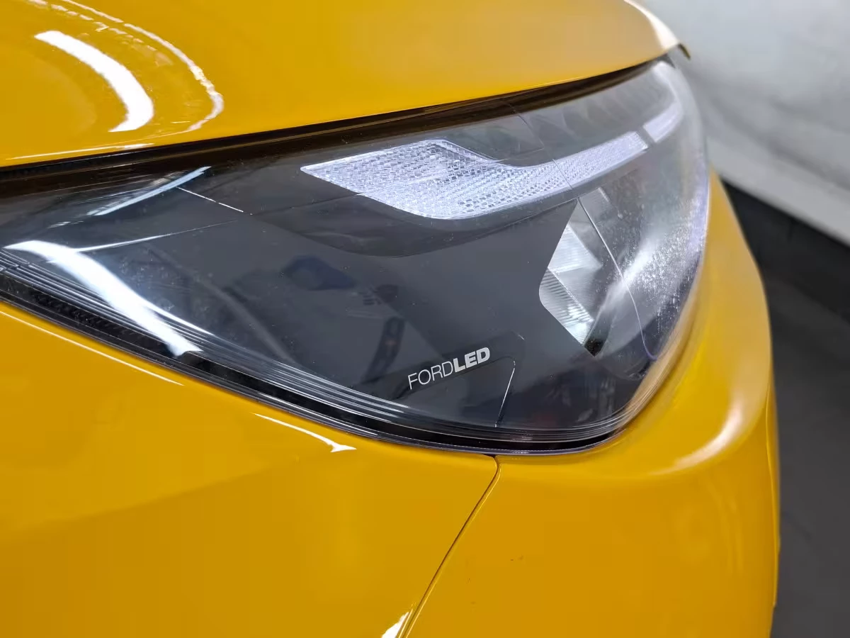 Hoofdafbeelding Ford E-Transit