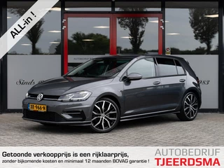 Volkswagen Golf 1.5 TSI Highline Business R | Trekhaak | Stoelverwarming | Stuurwiel Verwarmd | Adaptieve Cruise Control | Navigatie | Climate Control | R-Line | Side Skirts | Flippers | 19'' Lichtmetalen Velgen | All Season Banden |