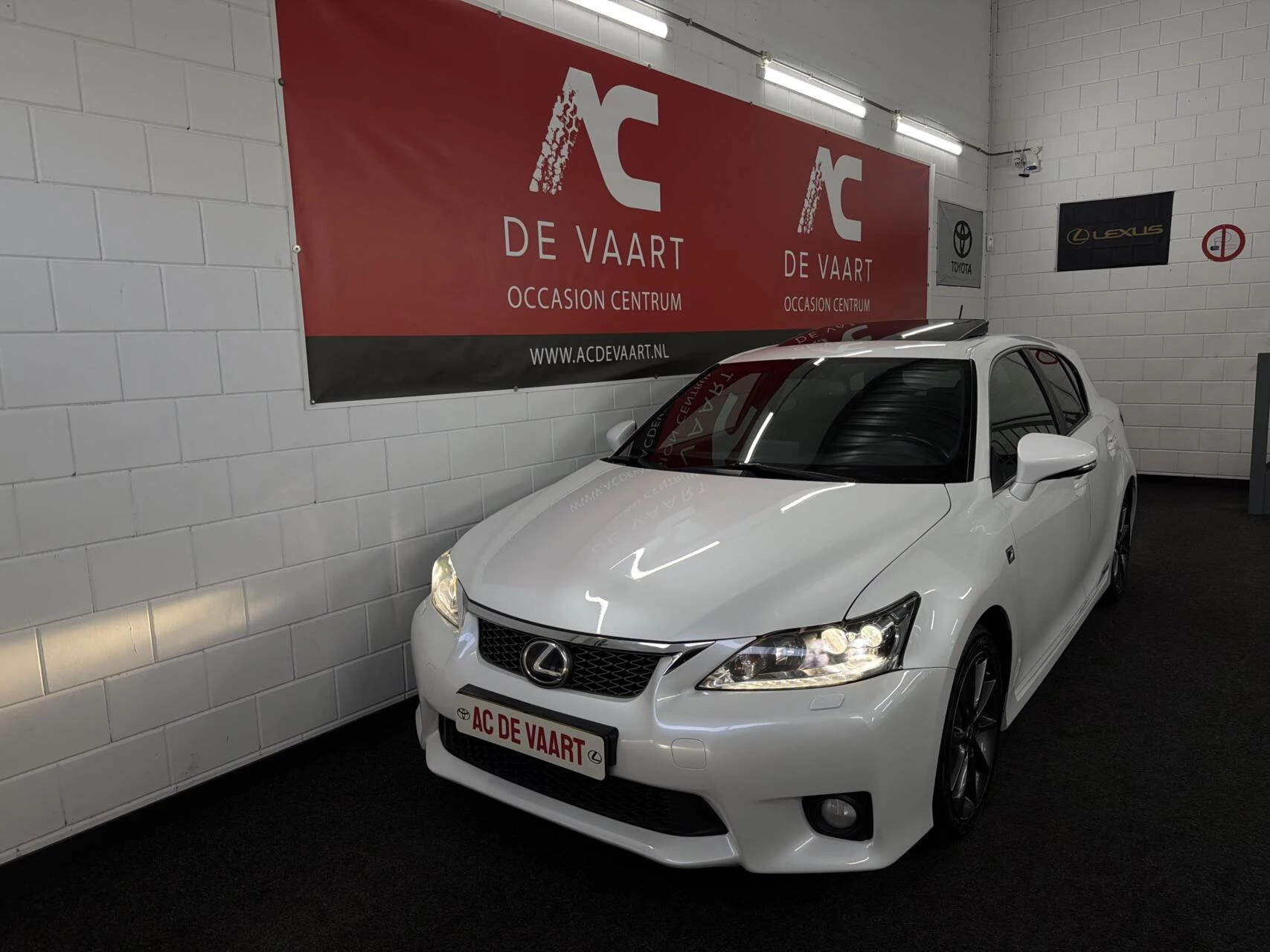 Hoofdafbeelding Lexus CT