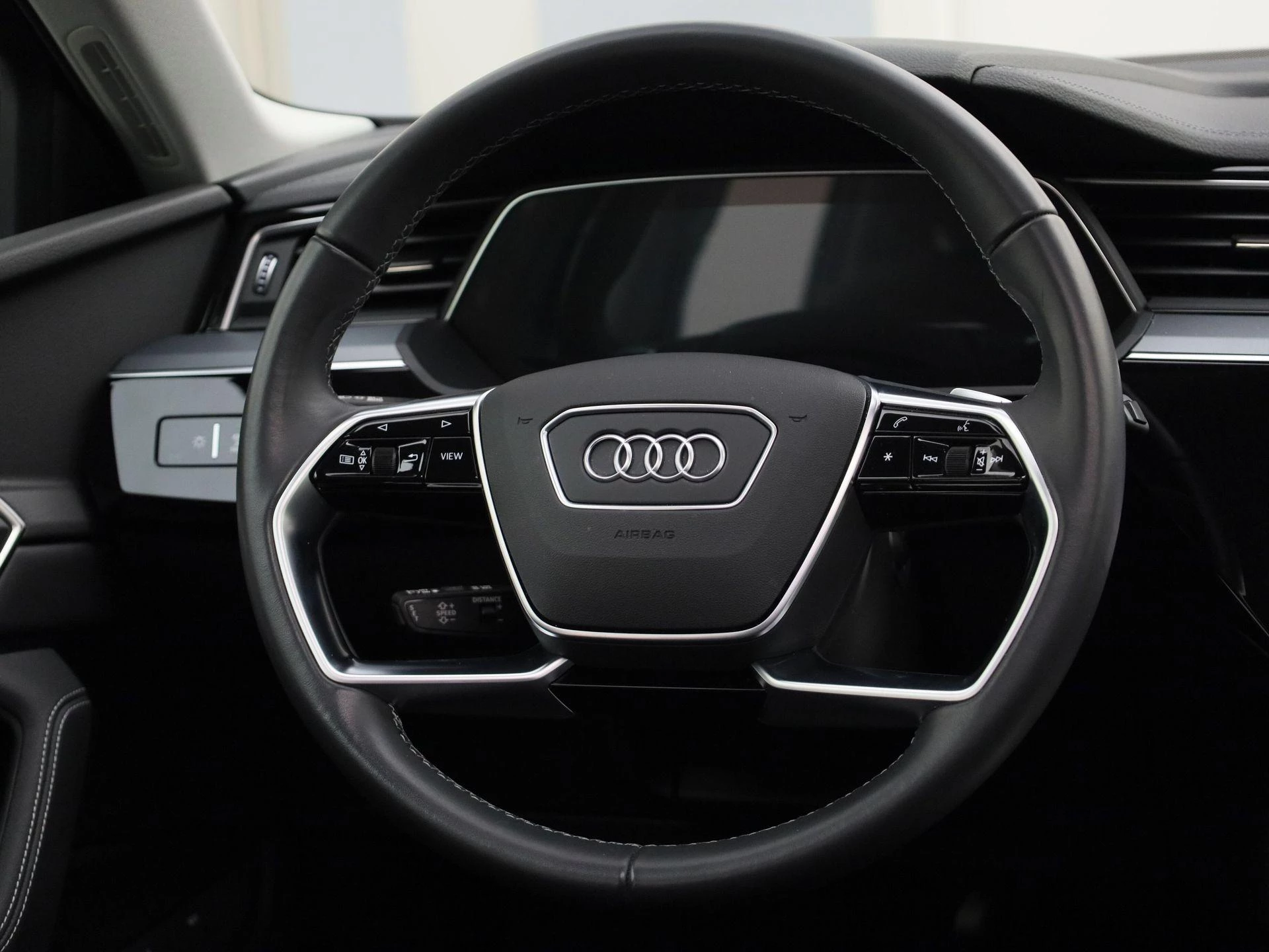 Hoofdafbeelding Audi Q8 e-tron