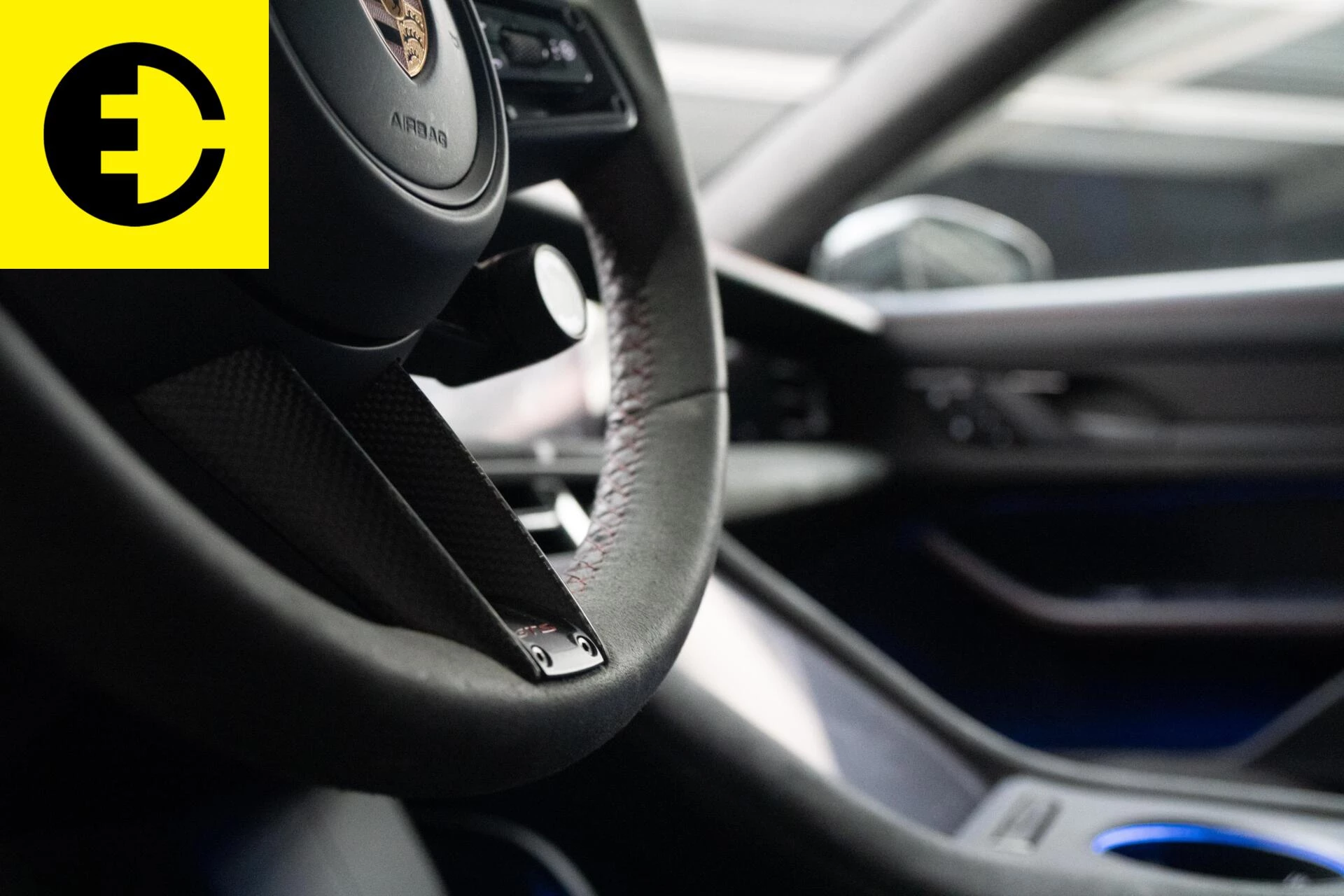 Hoofdafbeelding Porsche Taycan