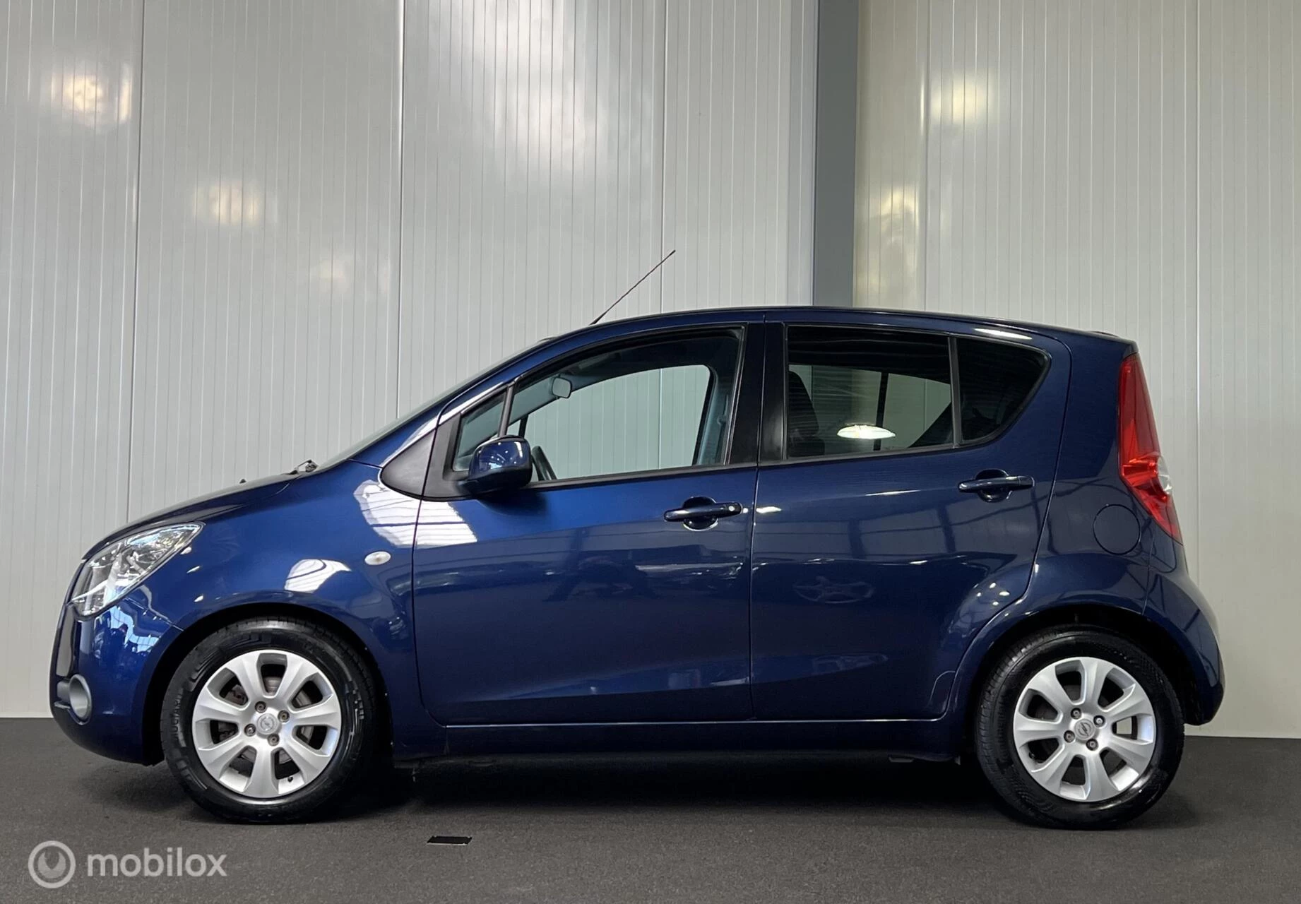 Hoofdafbeelding Opel Agila