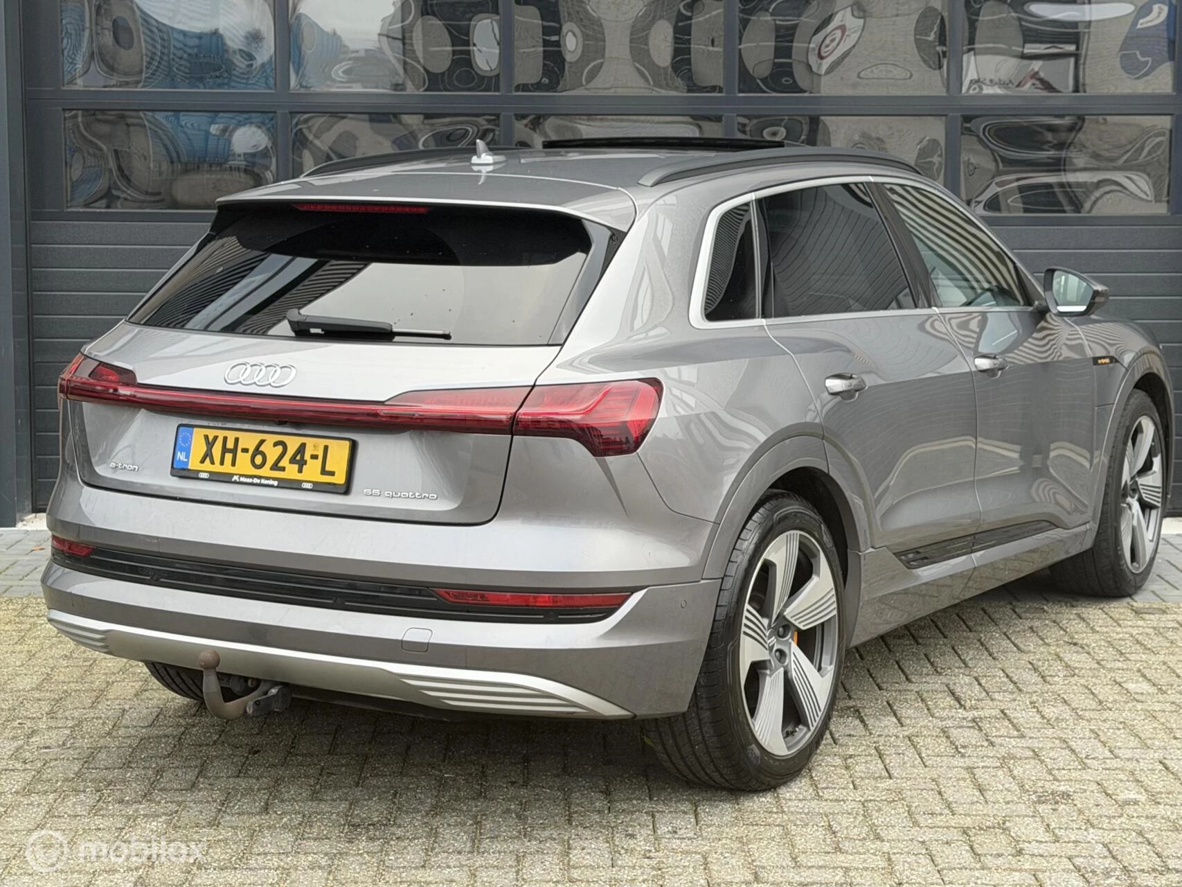 Hoofdafbeelding Audi e-tron