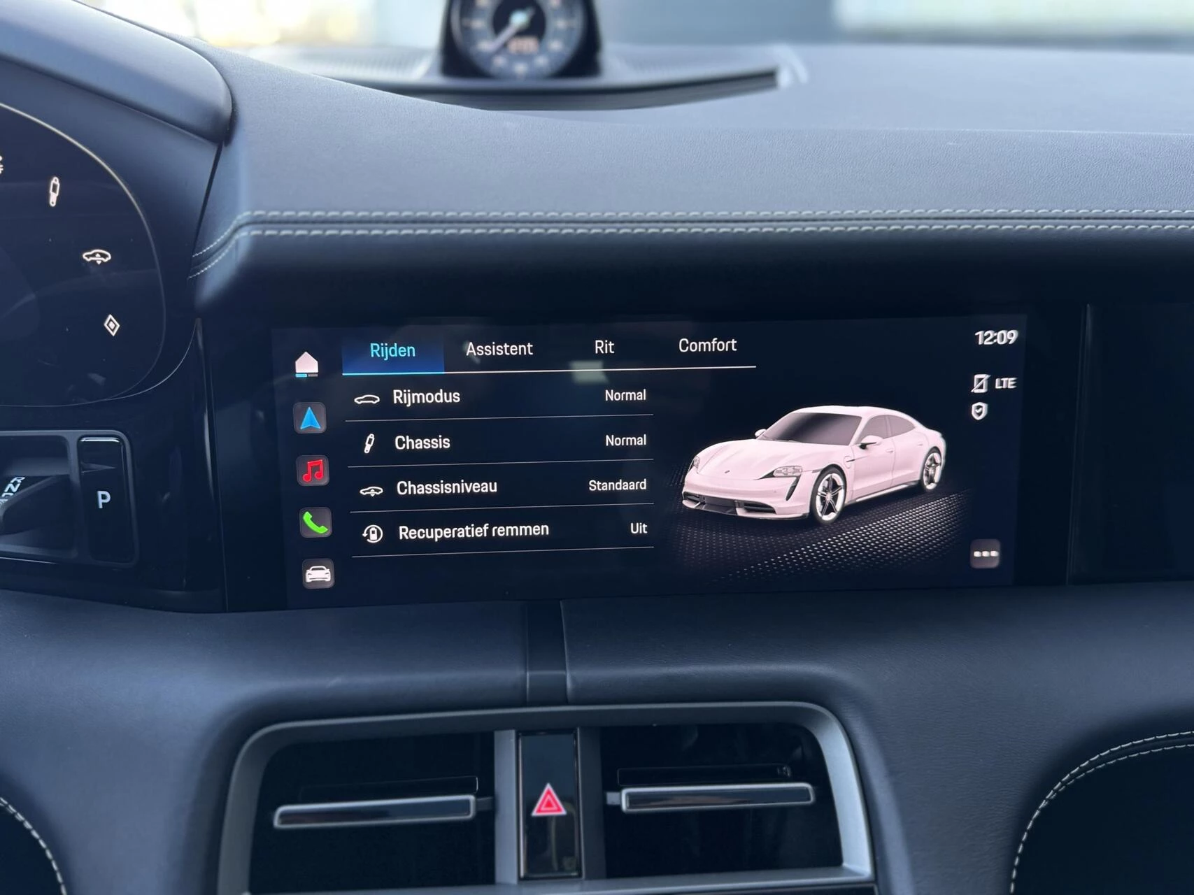 Hoofdafbeelding Porsche Taycan