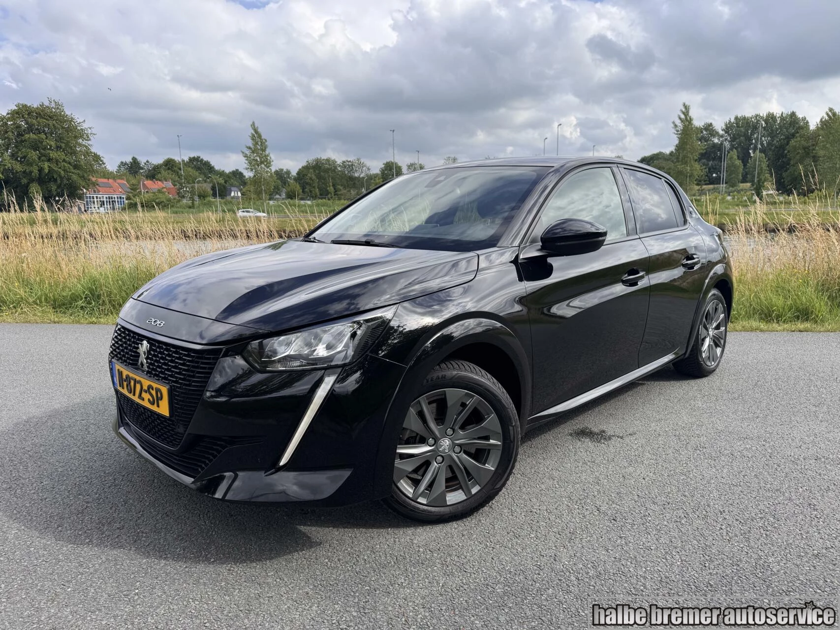 Hoofdafbeelding Peugeot e-208