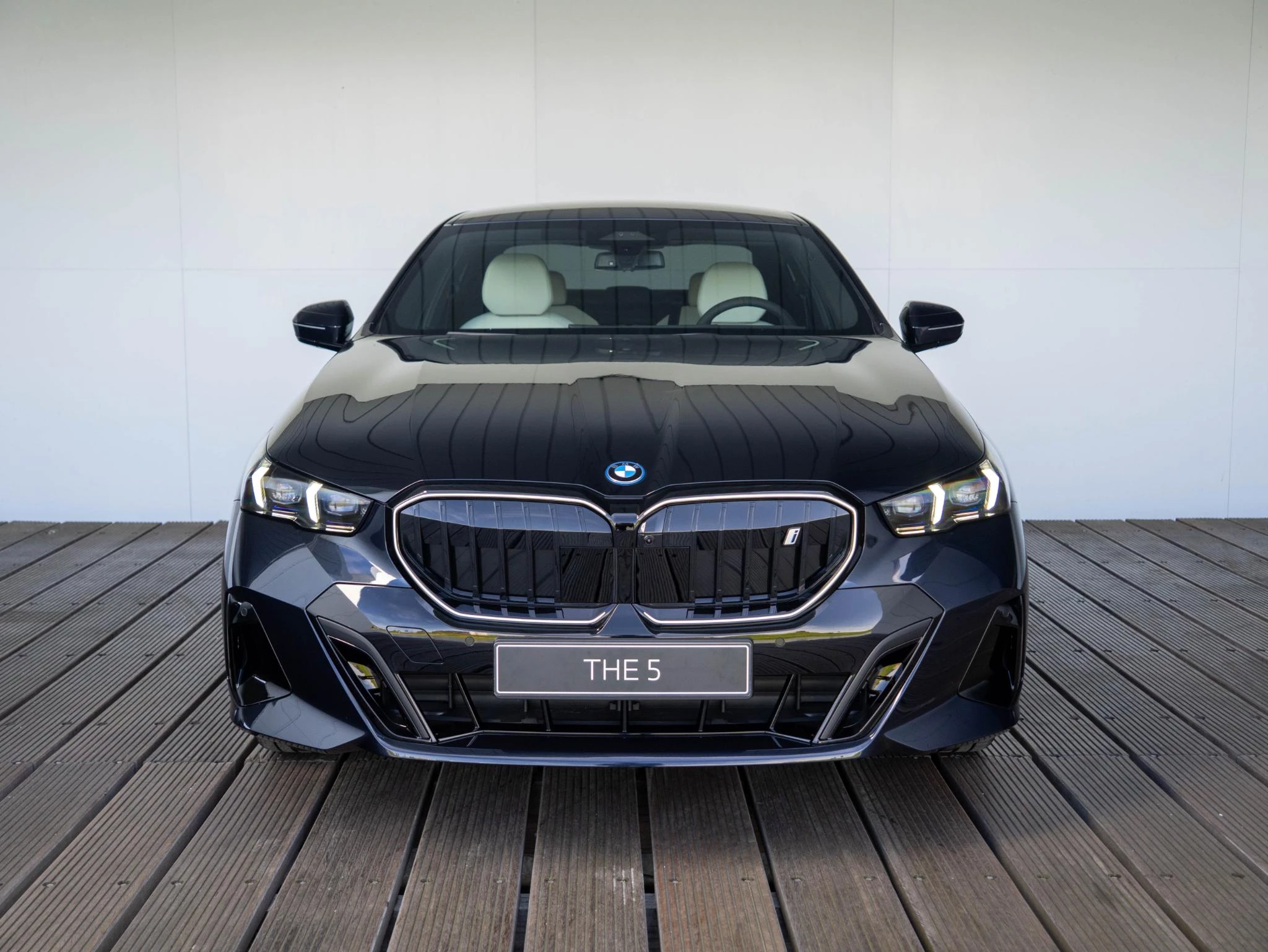 Hoofdafbeelding BMW i5