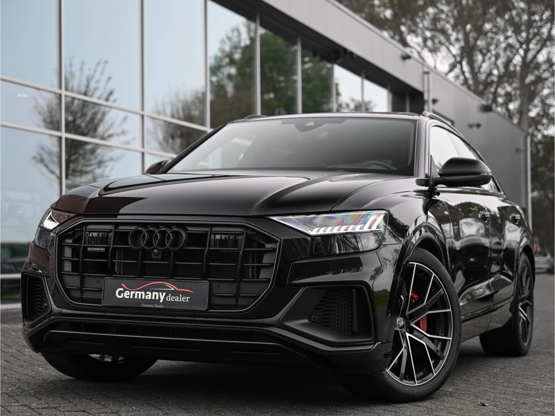 Hoofdafbeelding Audi Q8