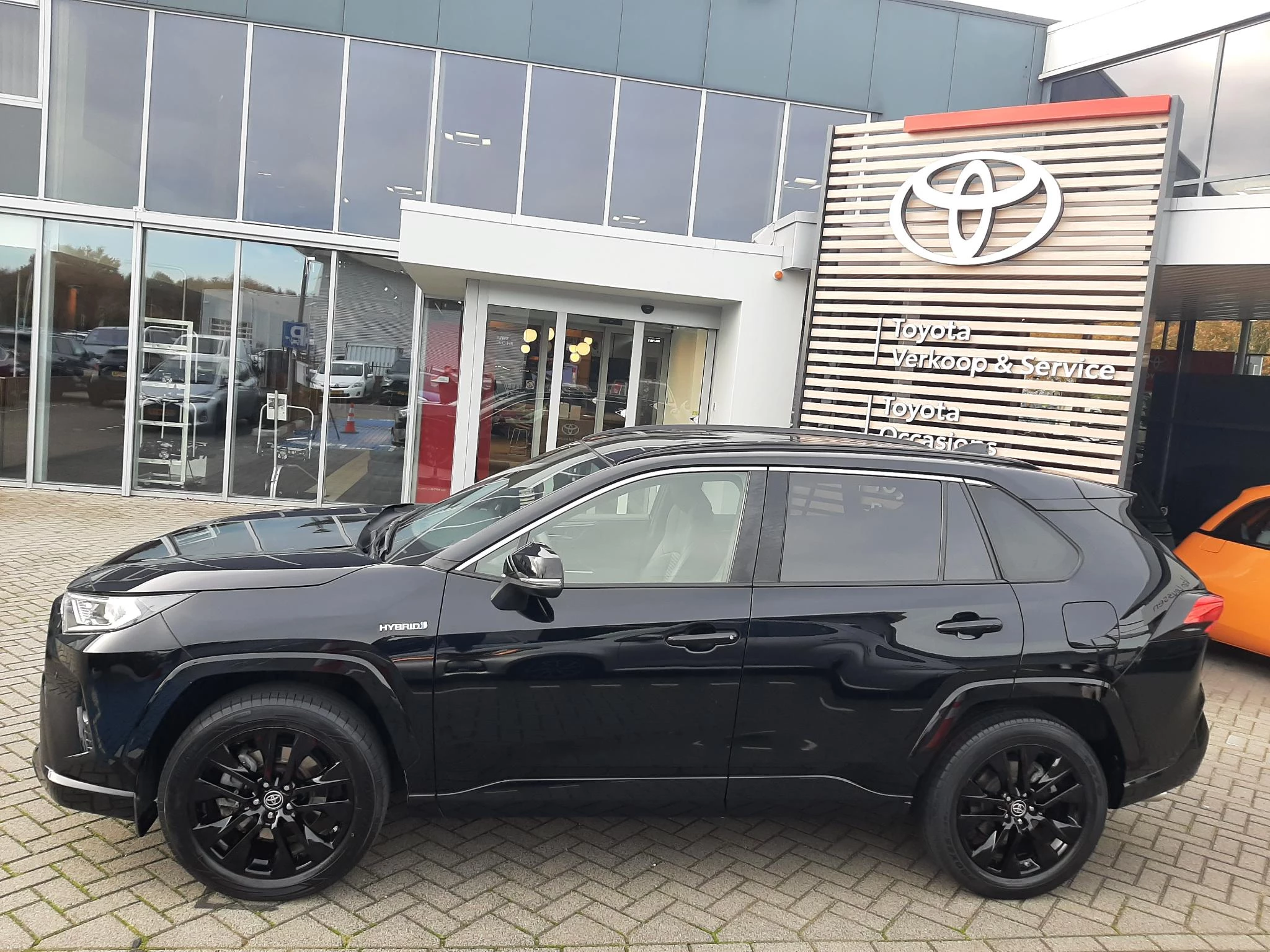 Hoofdafbeelding Toyota RAV4