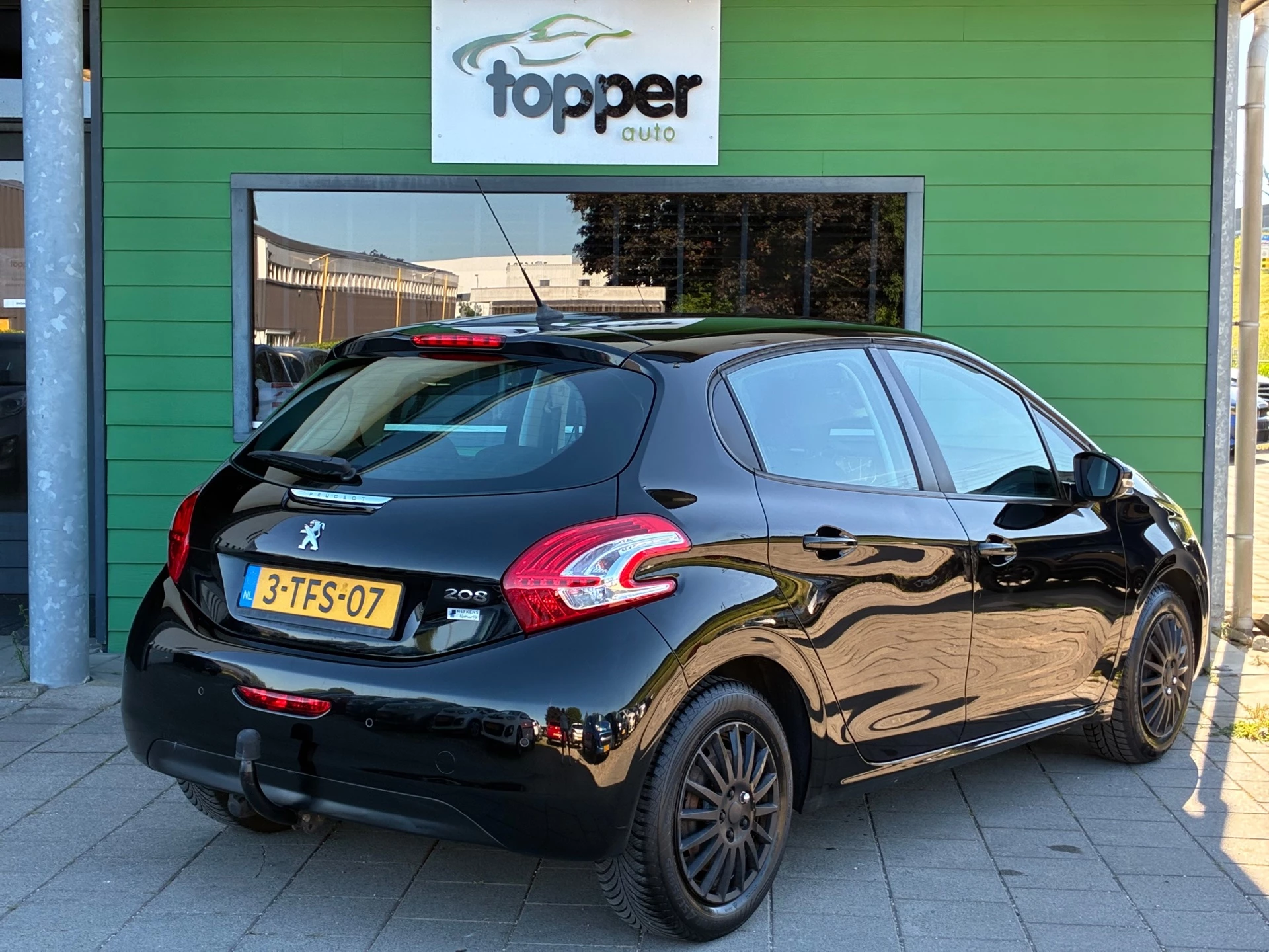 Hoofdafbeelding Peugeot 208