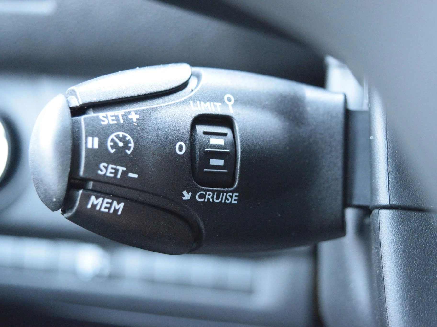 Hoofdafbeelding Peugeot e-Expert