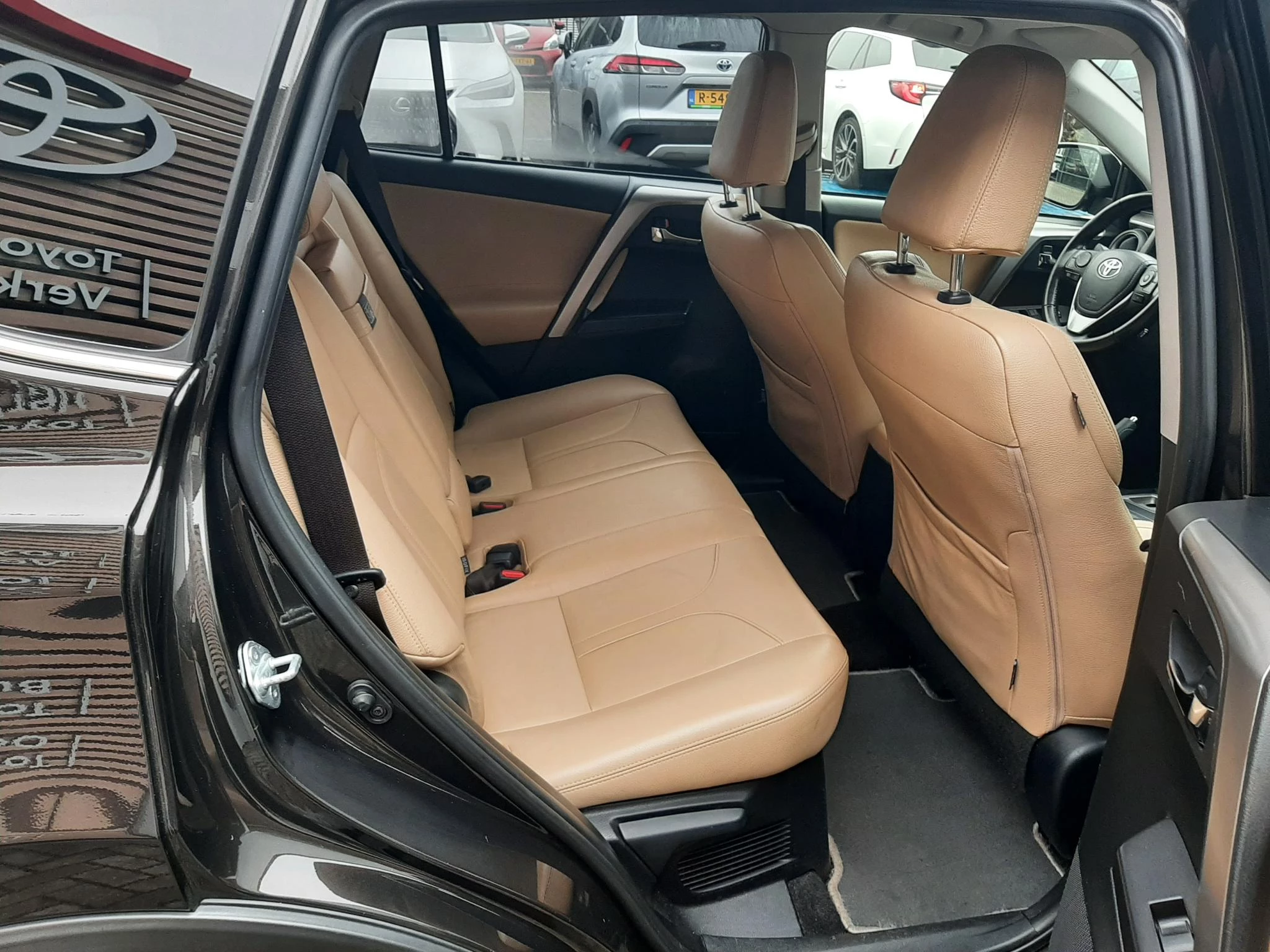 Hoofdafbeelding Toyota RAV4