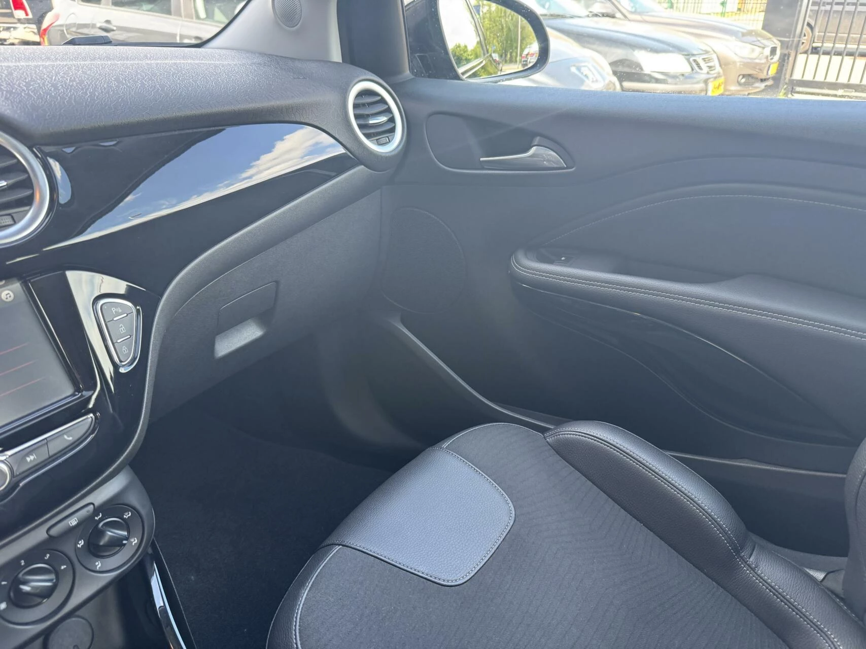 Hoofdafbeelding Opel ADAM