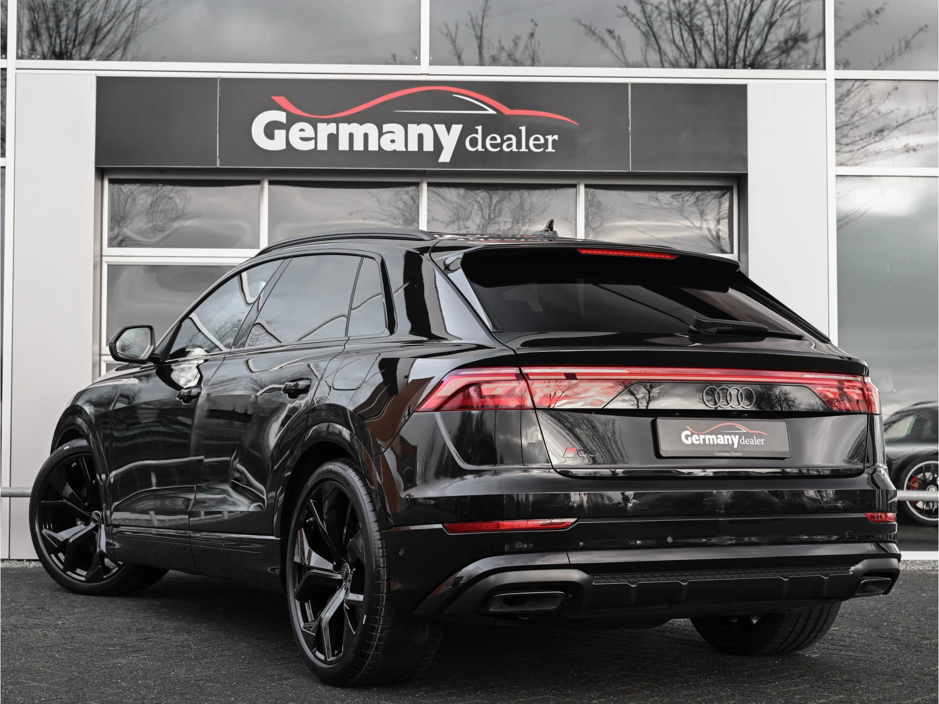 Hoofdafbeelding Audi Q8
