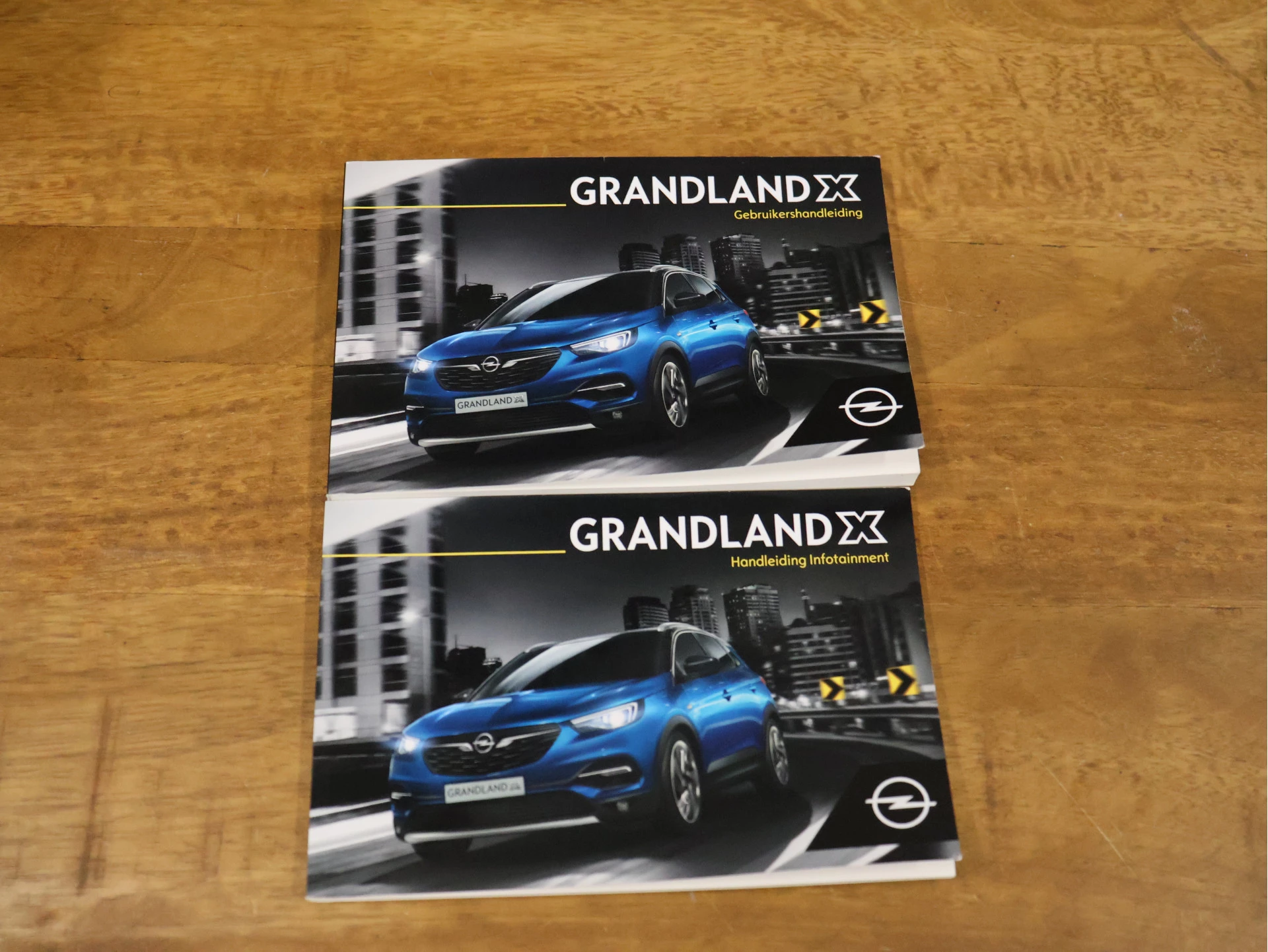 Hoofdafbeelding Opel Grandland X