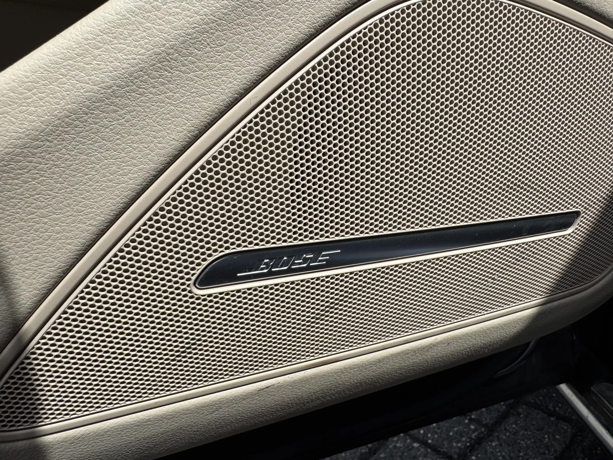 Hoofdafbeelding Audi A8