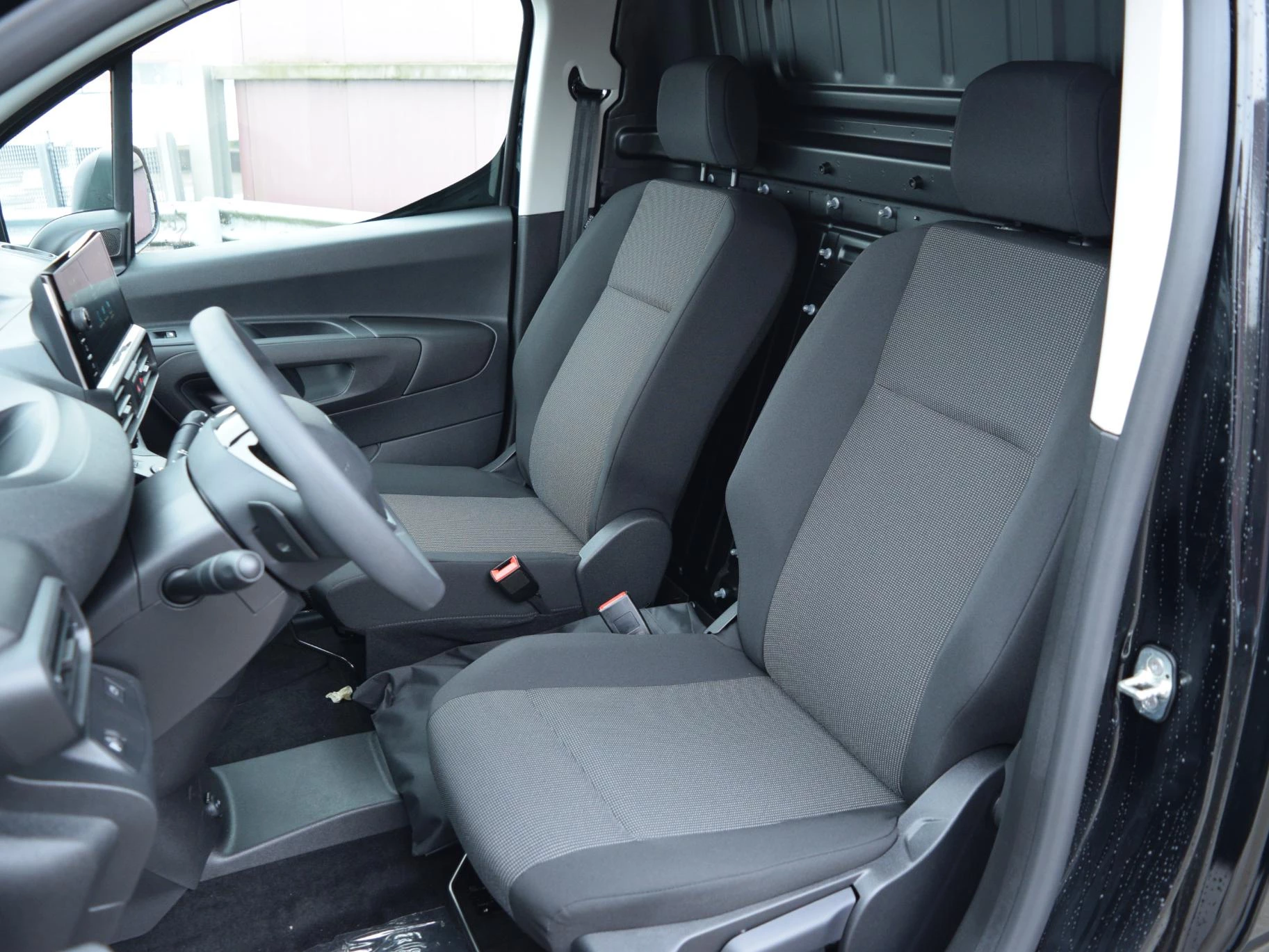 Hoofdafbeelding Peugeot e-Partner