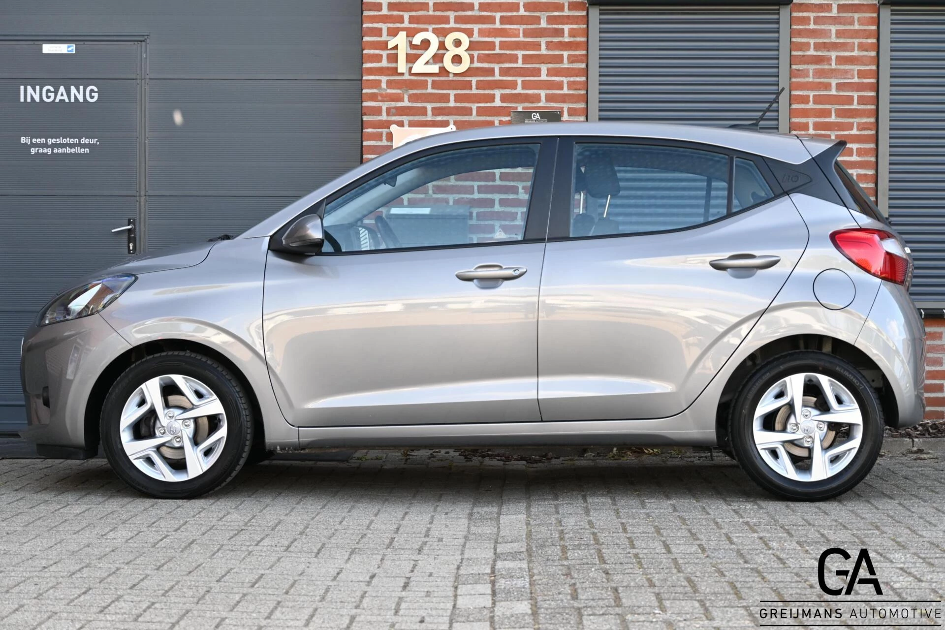 Hoofdafbeelding Hyundai i10