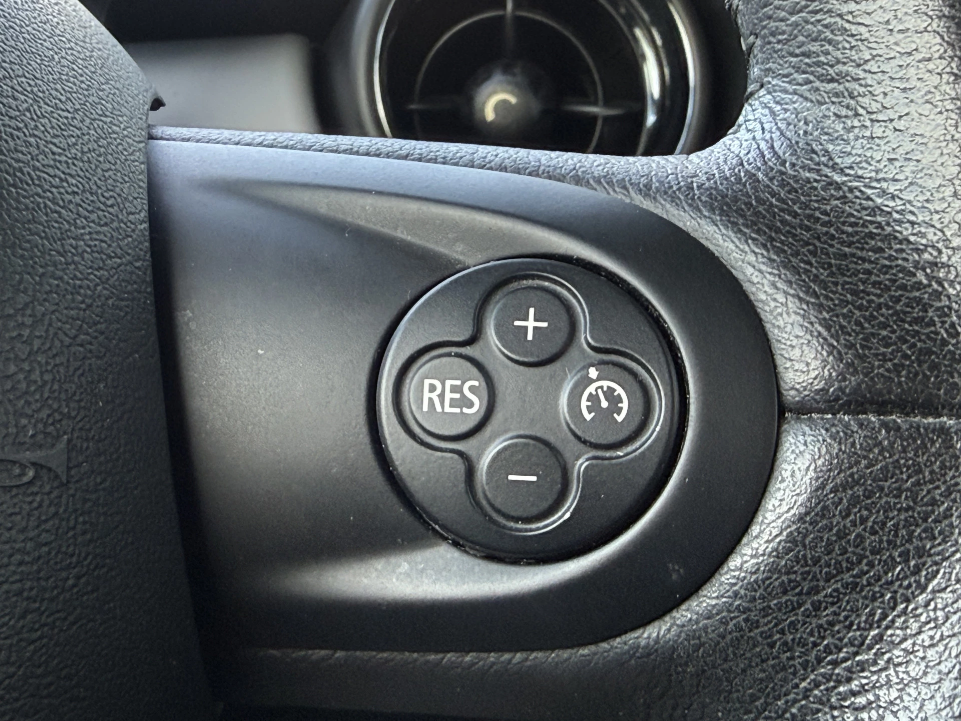 Hoofdafbeelding MINI One