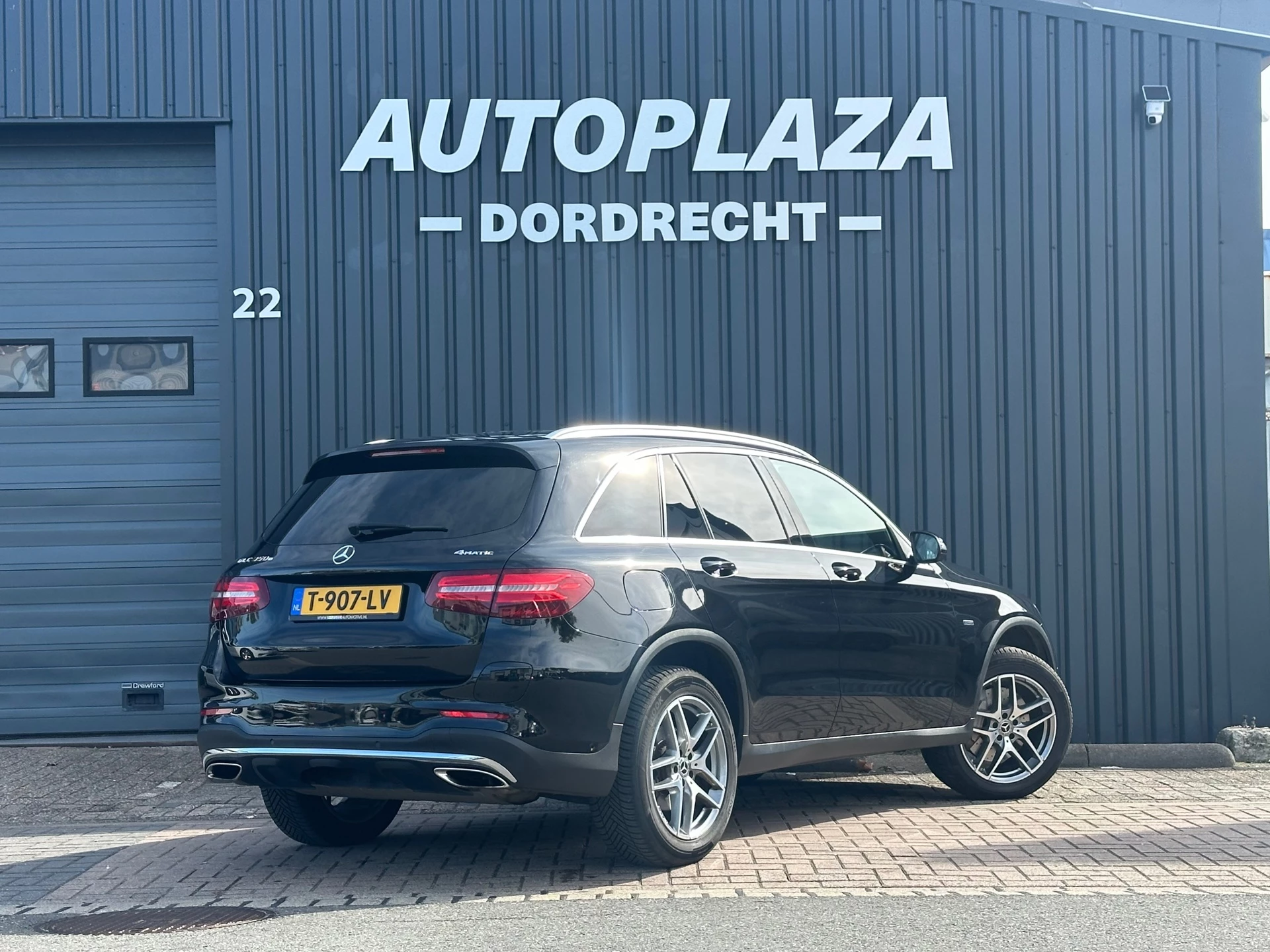 Hoofdafbeelding Mercedes-Benz GLC