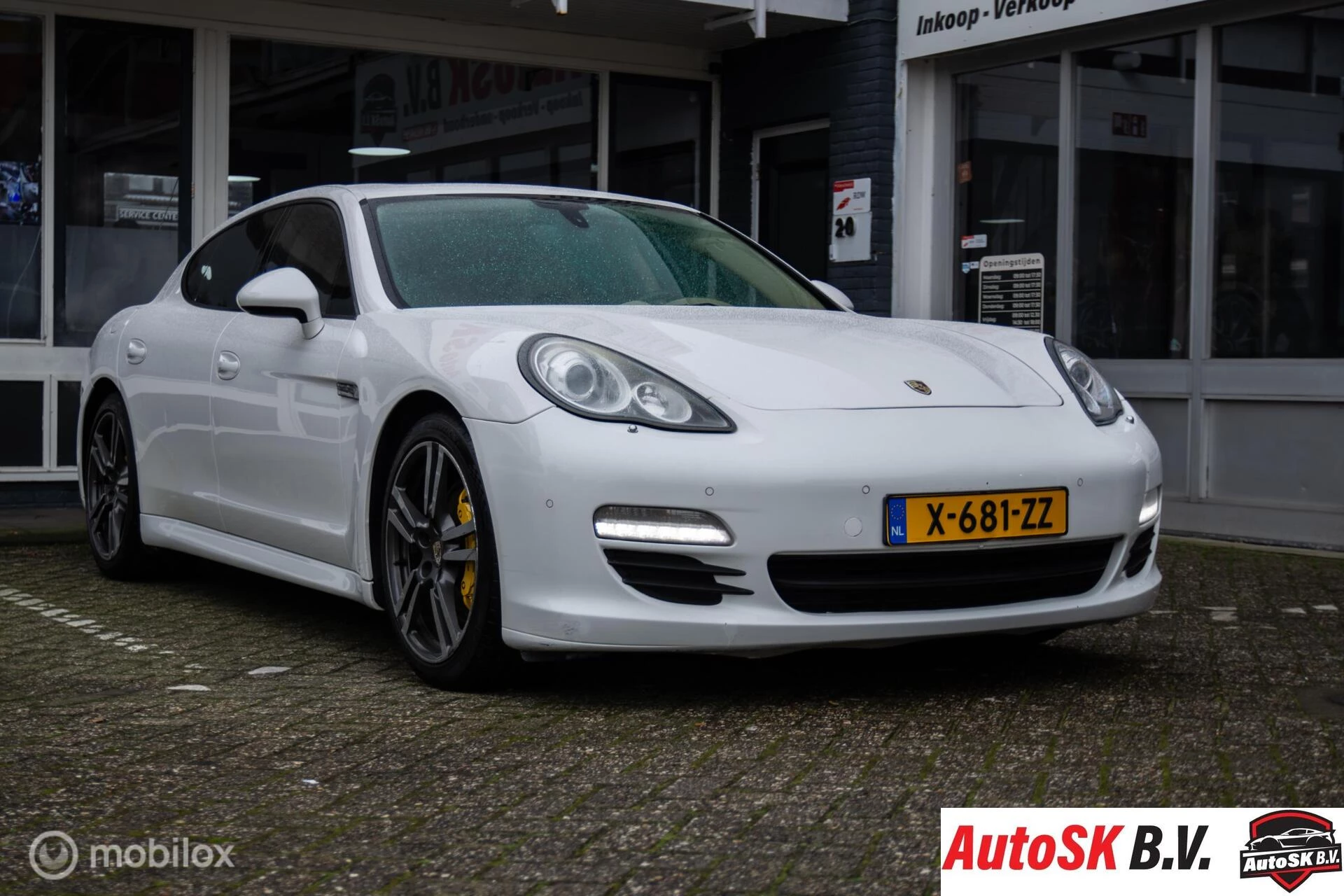 Hoofdafbeelding Porsche Panamera