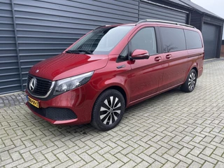 Hoofdafbeelding Mercedes-Benz EQV Mercedes EQV -300 L2 90kWh 360 camera Soh 96% 41000 incl btw