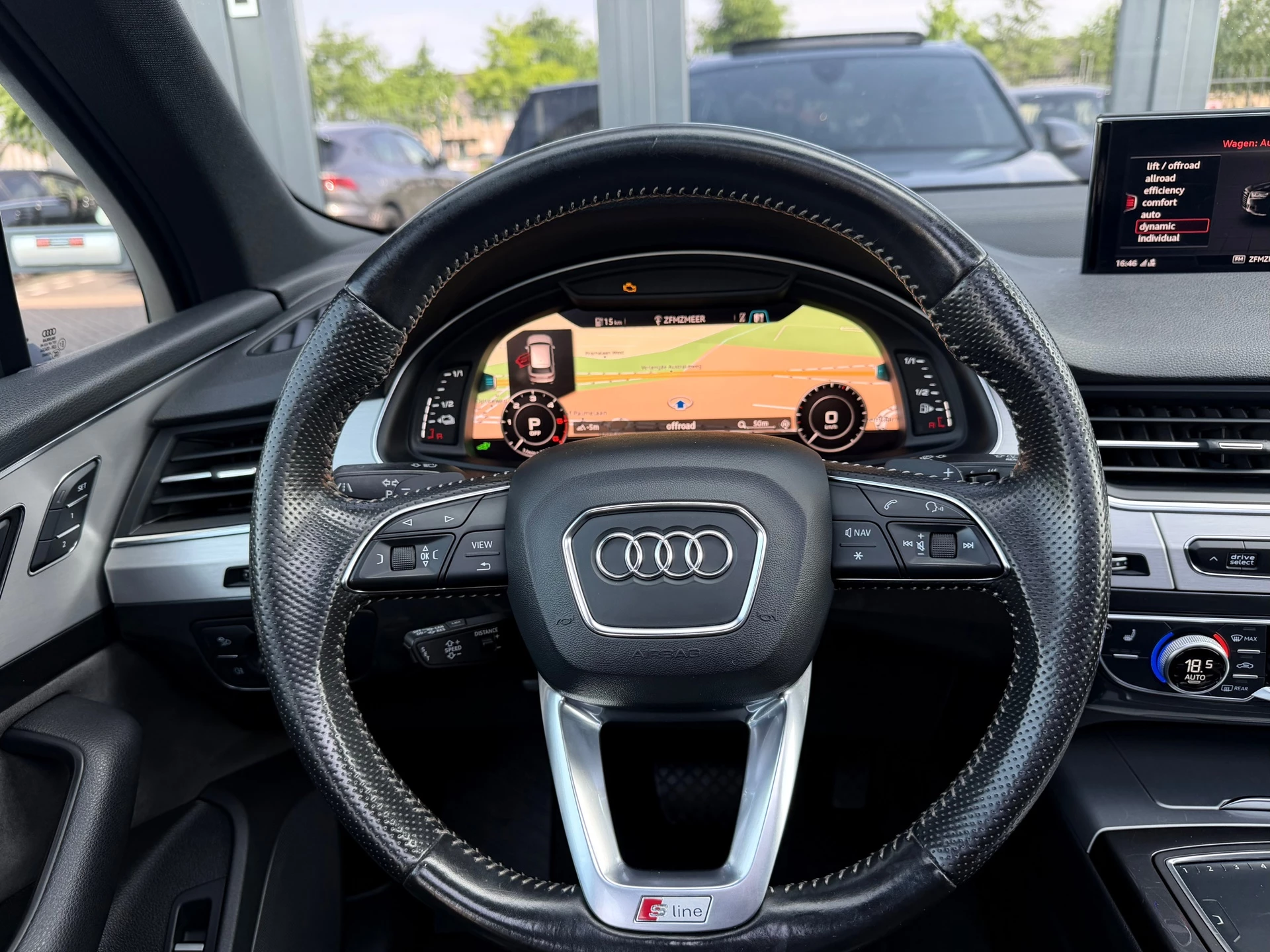 Hoofdafbeelding Audi Q7