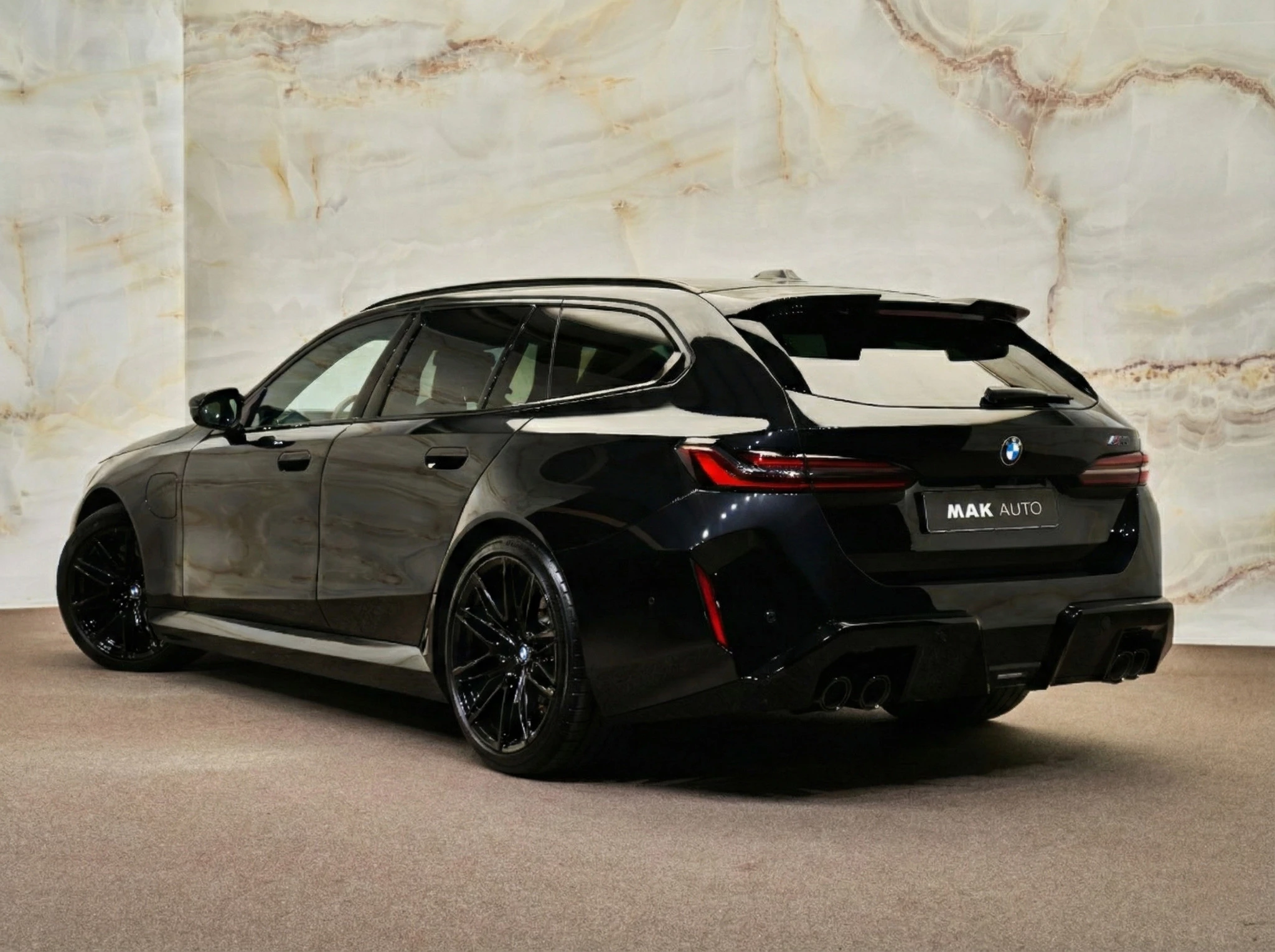 Hoofdafbeelding BMW M5