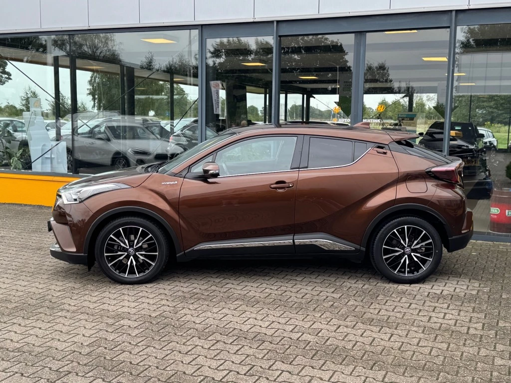 Hoofdafbeelding Toyota C-HR