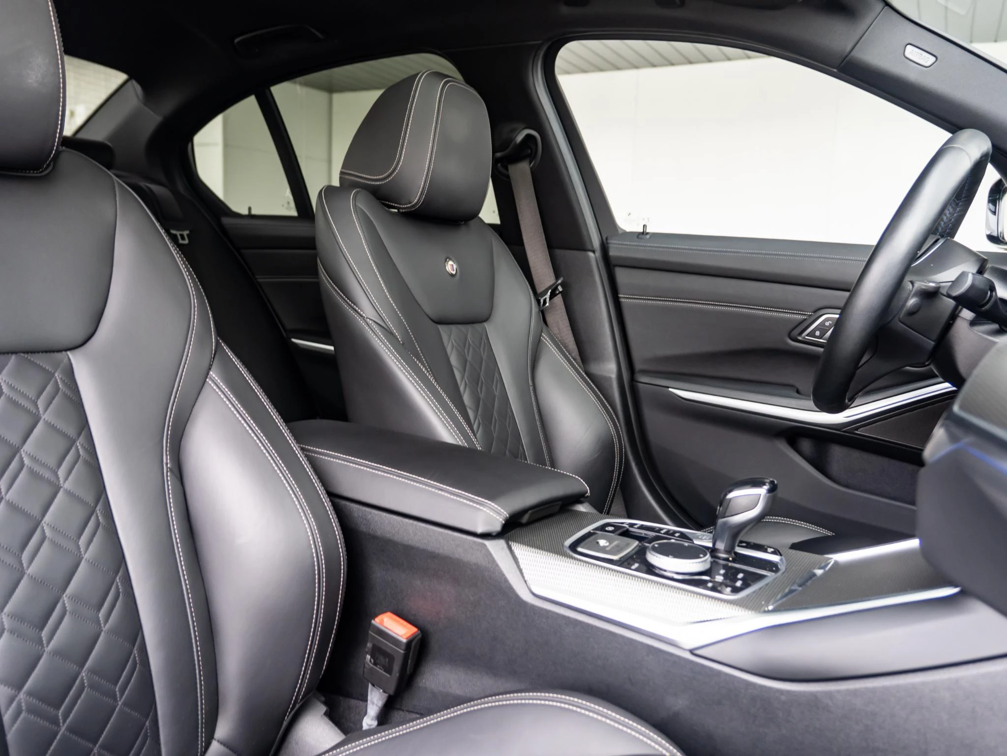 Hoofdafbeelding Alpina B3