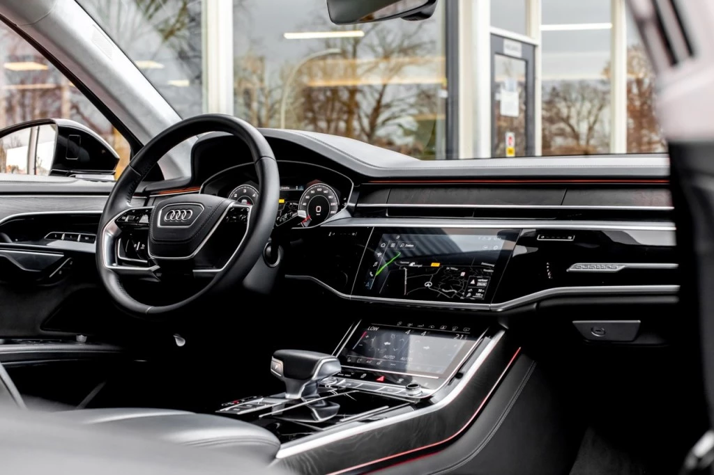 Hoofdafbeelding Audi A8
