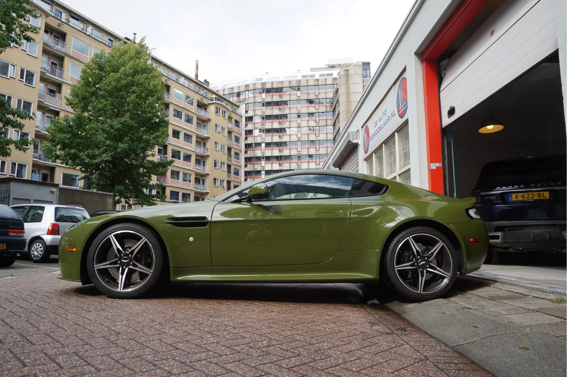 Hoofdafbeelding Aston Martin V8 Vantage