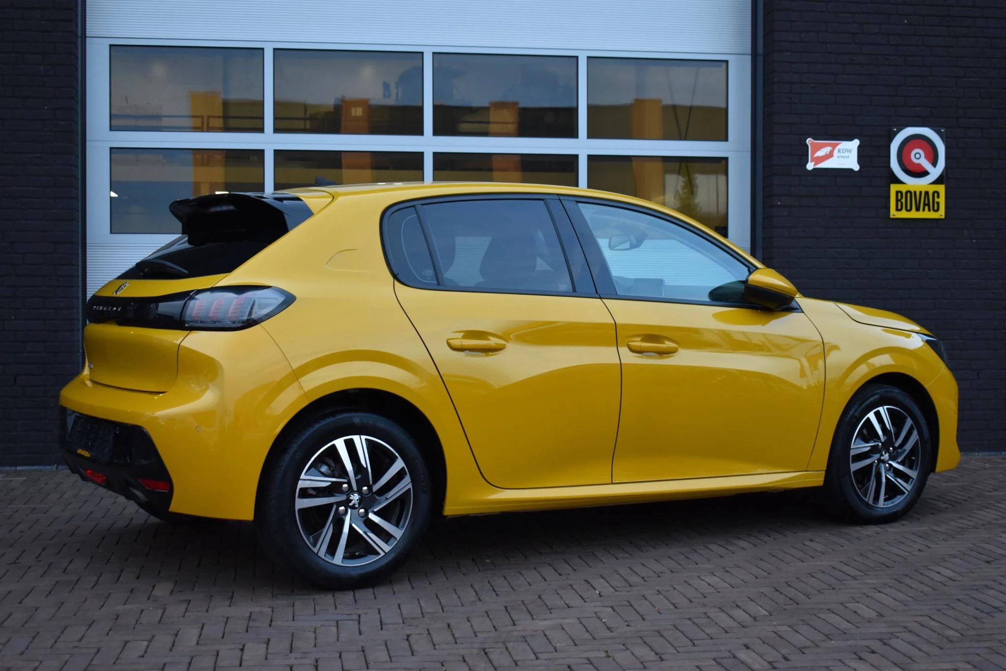 Hoofdafbeelding Peugeot 208