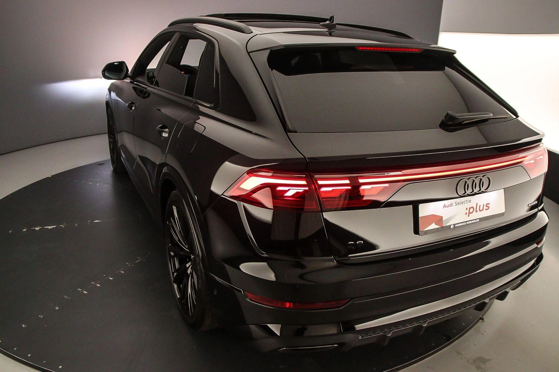 Hoofdafbeelding Audi Q8