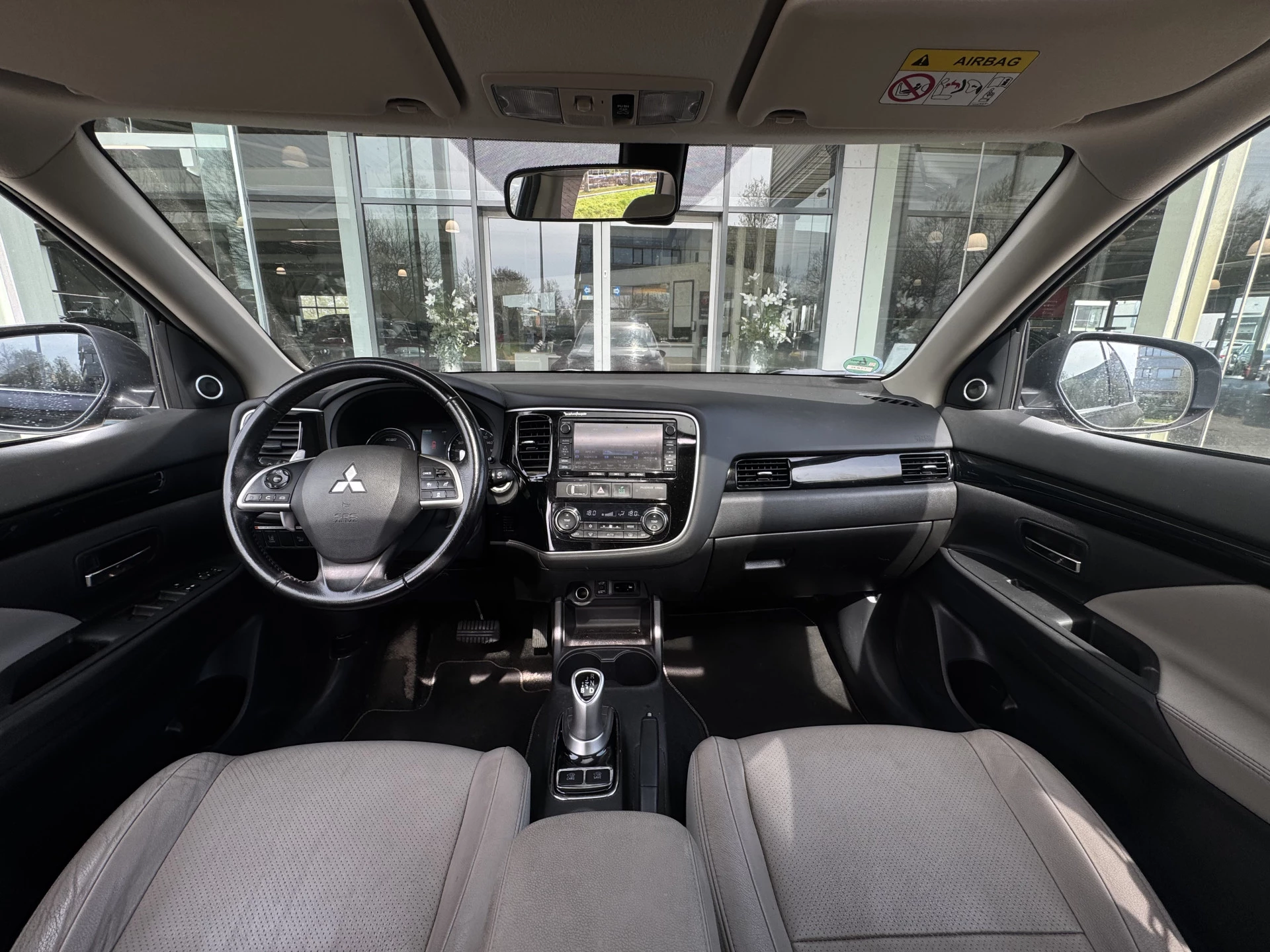 Hoofdafbeelding Mitsubishi Outlander