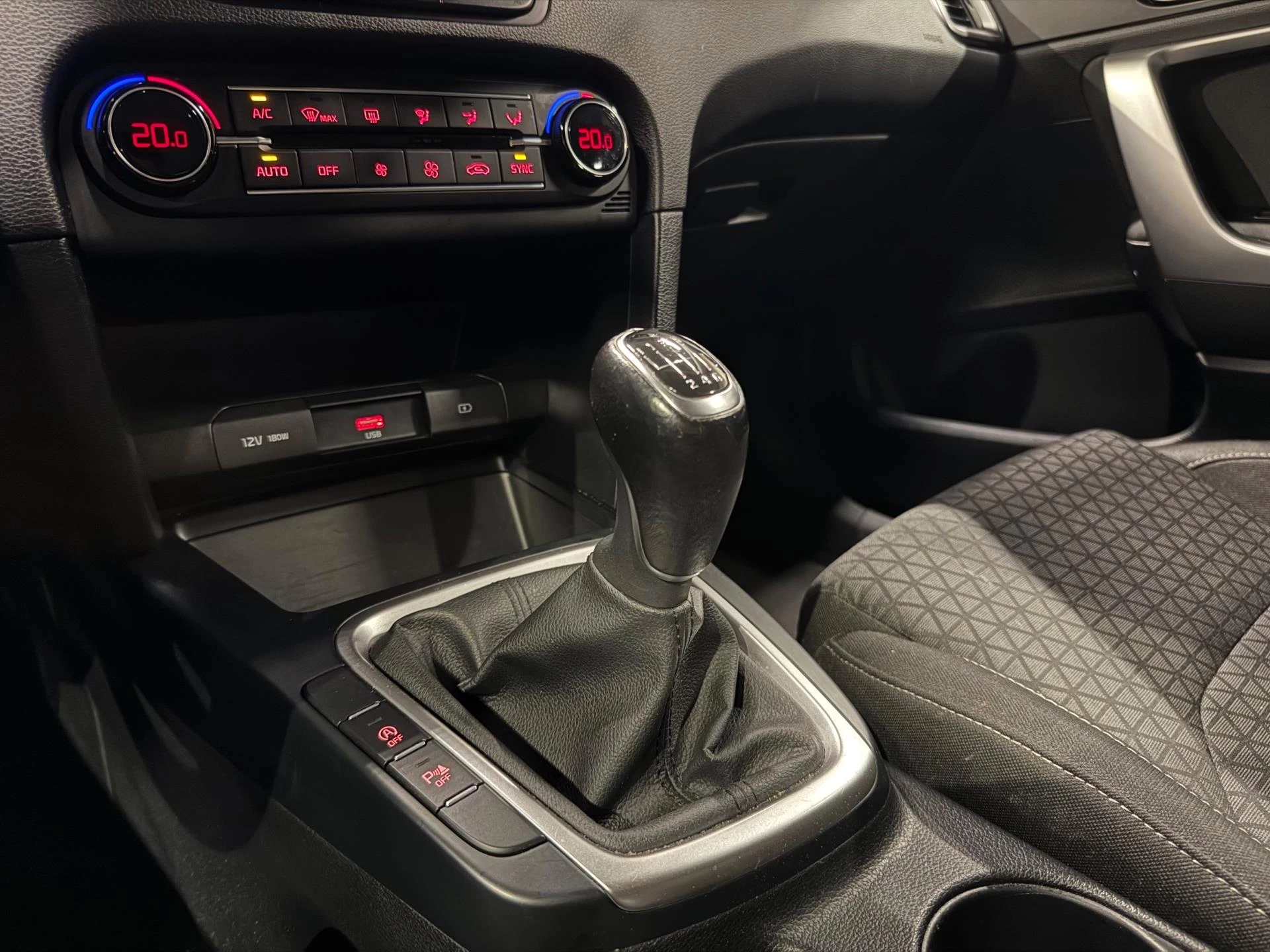 Hoofdafbeelding Kia Ceed