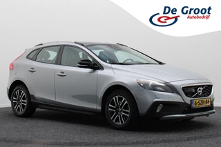 Volvo V40 Cross Country 1.6 T4 Summum Panoramadak, Leer, Adapt. Cruise, Trekhaak, Camera, Xenon, Navigatie