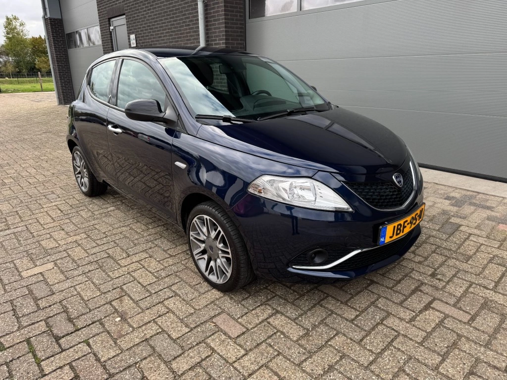 Hoofdafbeelding Lancia Ypsilon