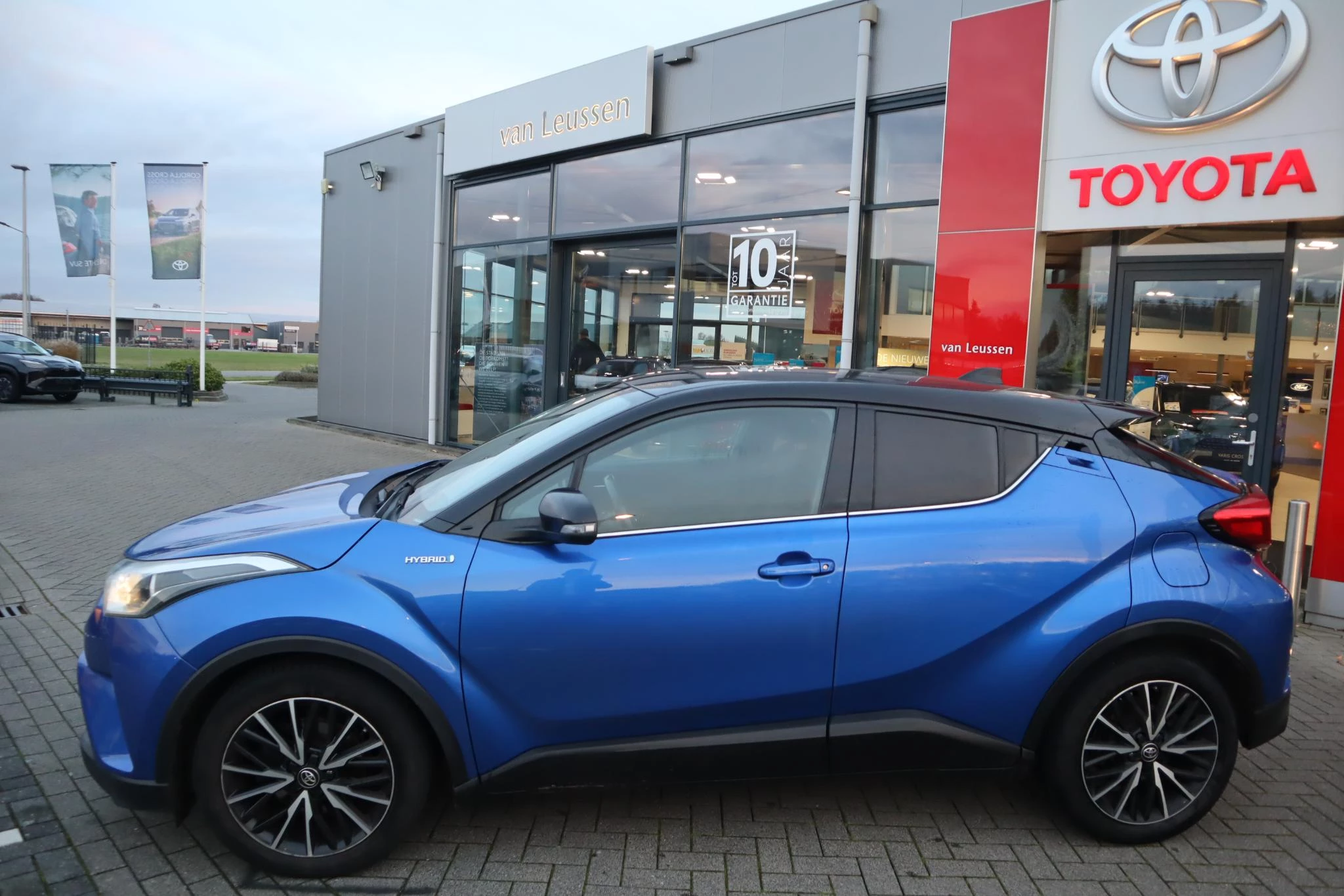 Hoofdafbeelding Toyota C-HR