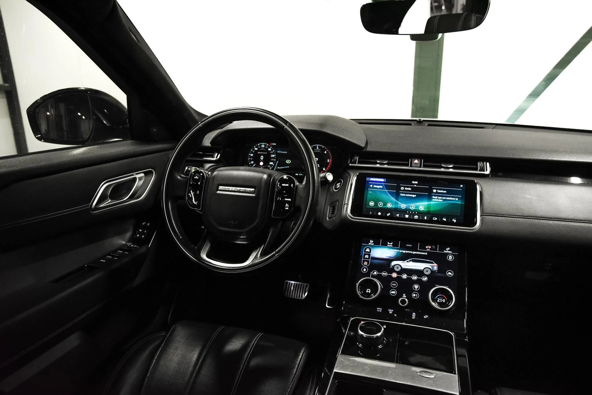 Hoofdafbeelding Land Rover Range Rover Velar