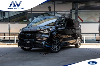 Ford E-Transit Custom 340 L2H1 DC Sport 65 kWh | Dubbel cabine | 350 KM Range | 360 Camera | Driving Assistant | L+R Schuifdeur | DSS LED | Middenconsole | 5-Zitter | Navigatie | CarPlay | ACC | Blind Spot | Stuur- en stoelverwarming | Trekhaak | Dakdragers | E-Transit Custom | Zero Emissie 