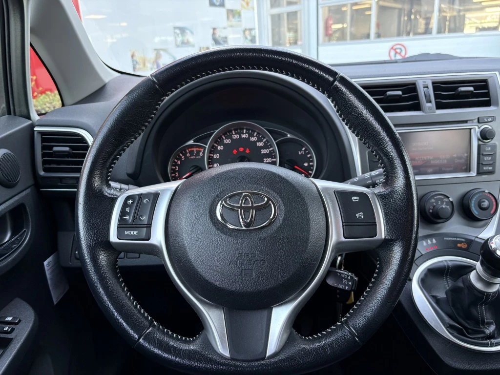 Hoofdafbeelding Toyota Verso-S