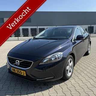 Volvo V40 2.0 D2 Momentum | Airco | NW APK 03-04-2026!