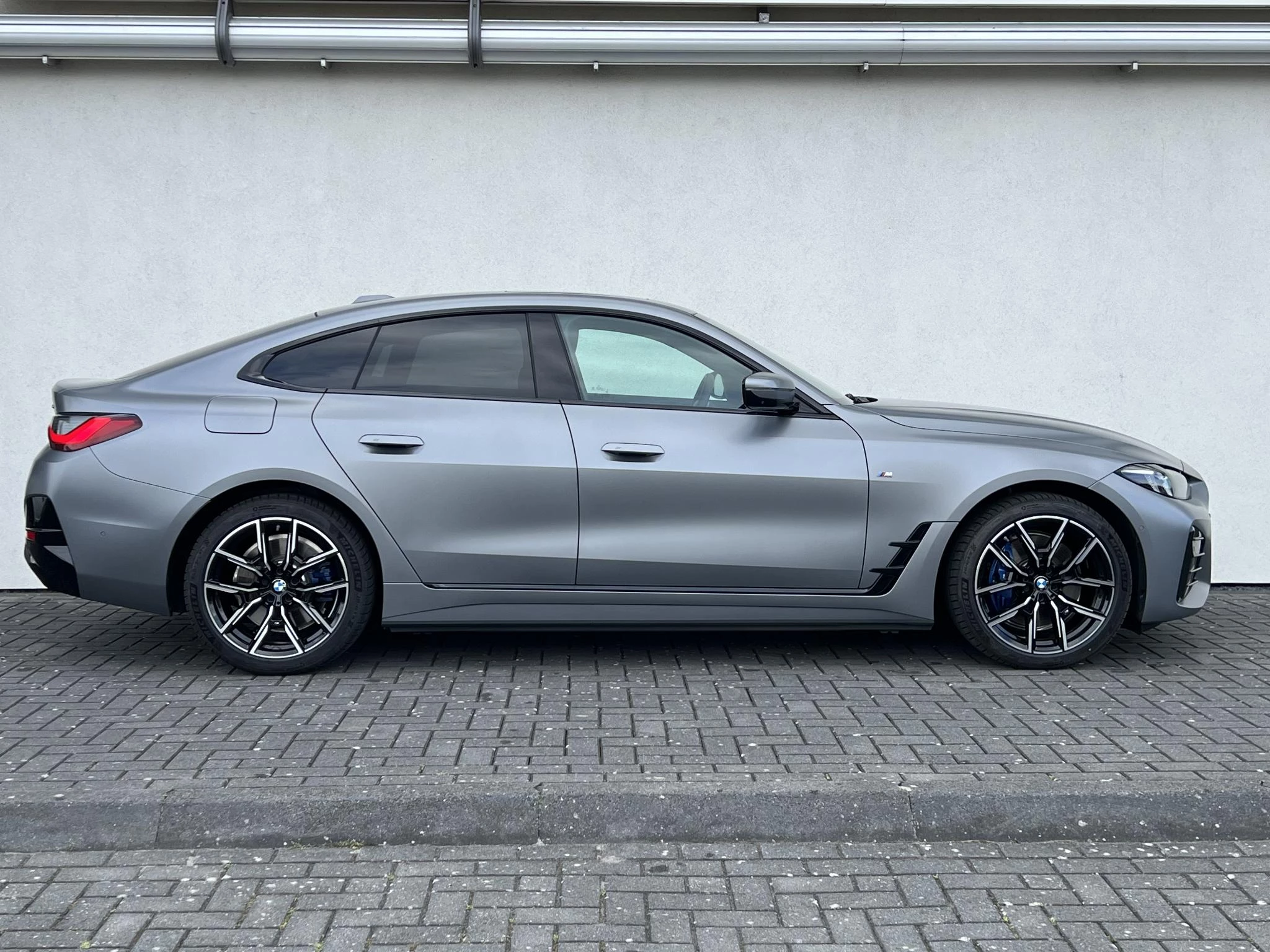 Hoofdafbeelding BMW i4