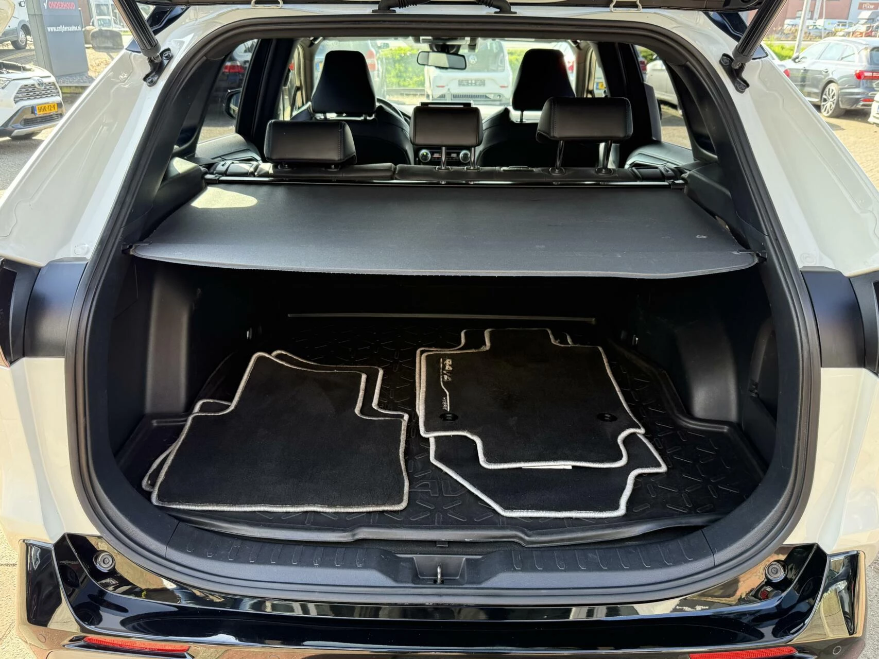 Hoofdafbeelding Toyota RAV4