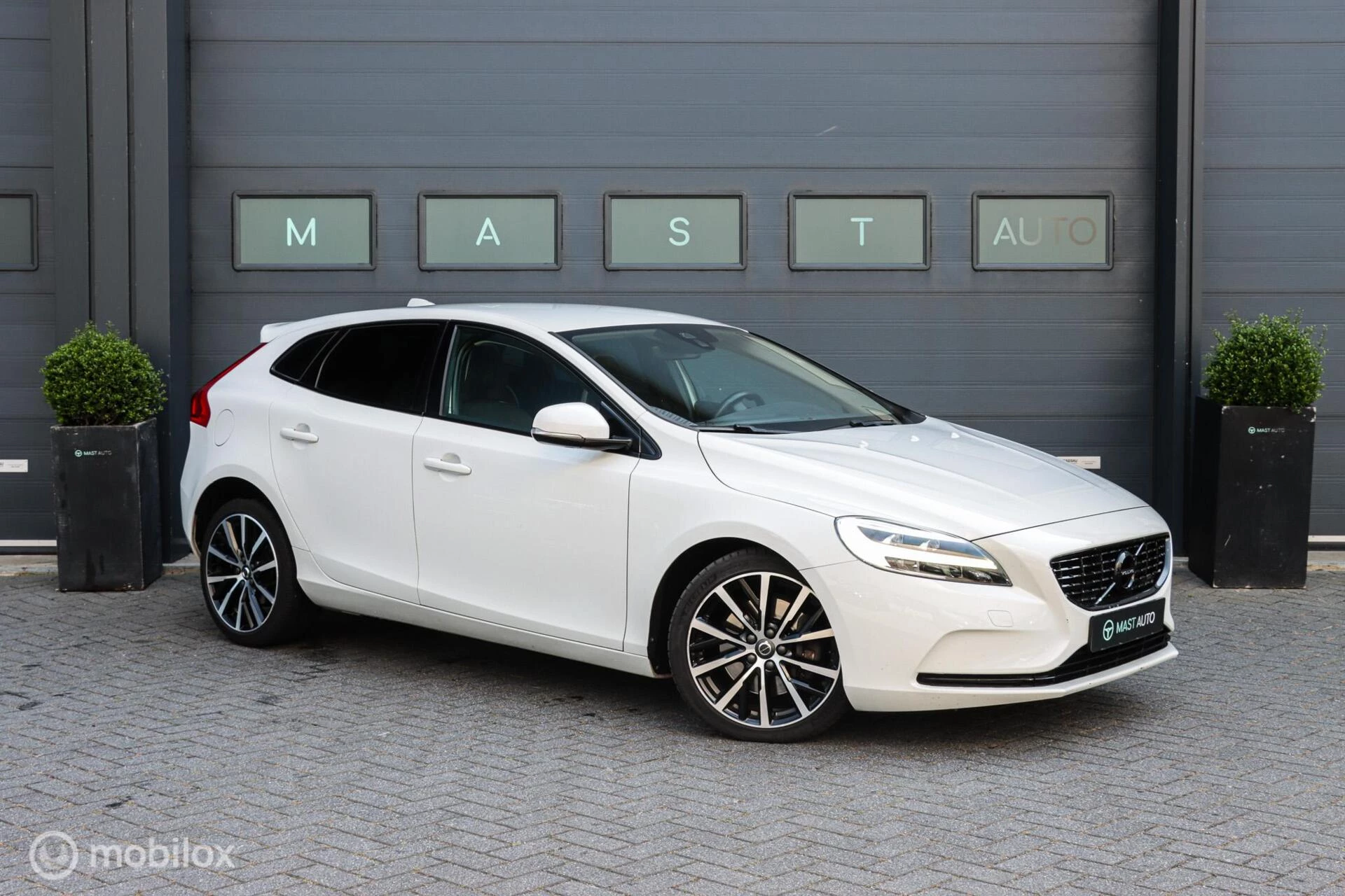 Hoofdafbeelding Volvo V40