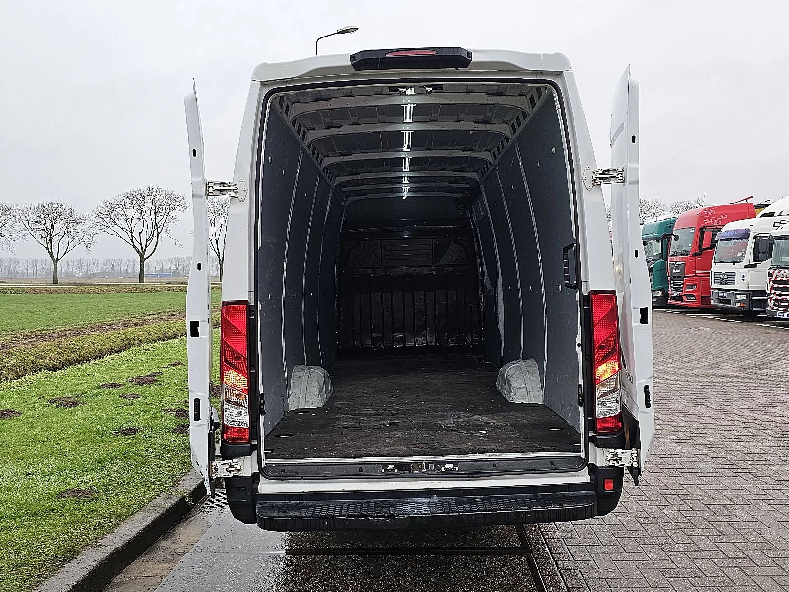Hoofdafbeelding Iveco Daily