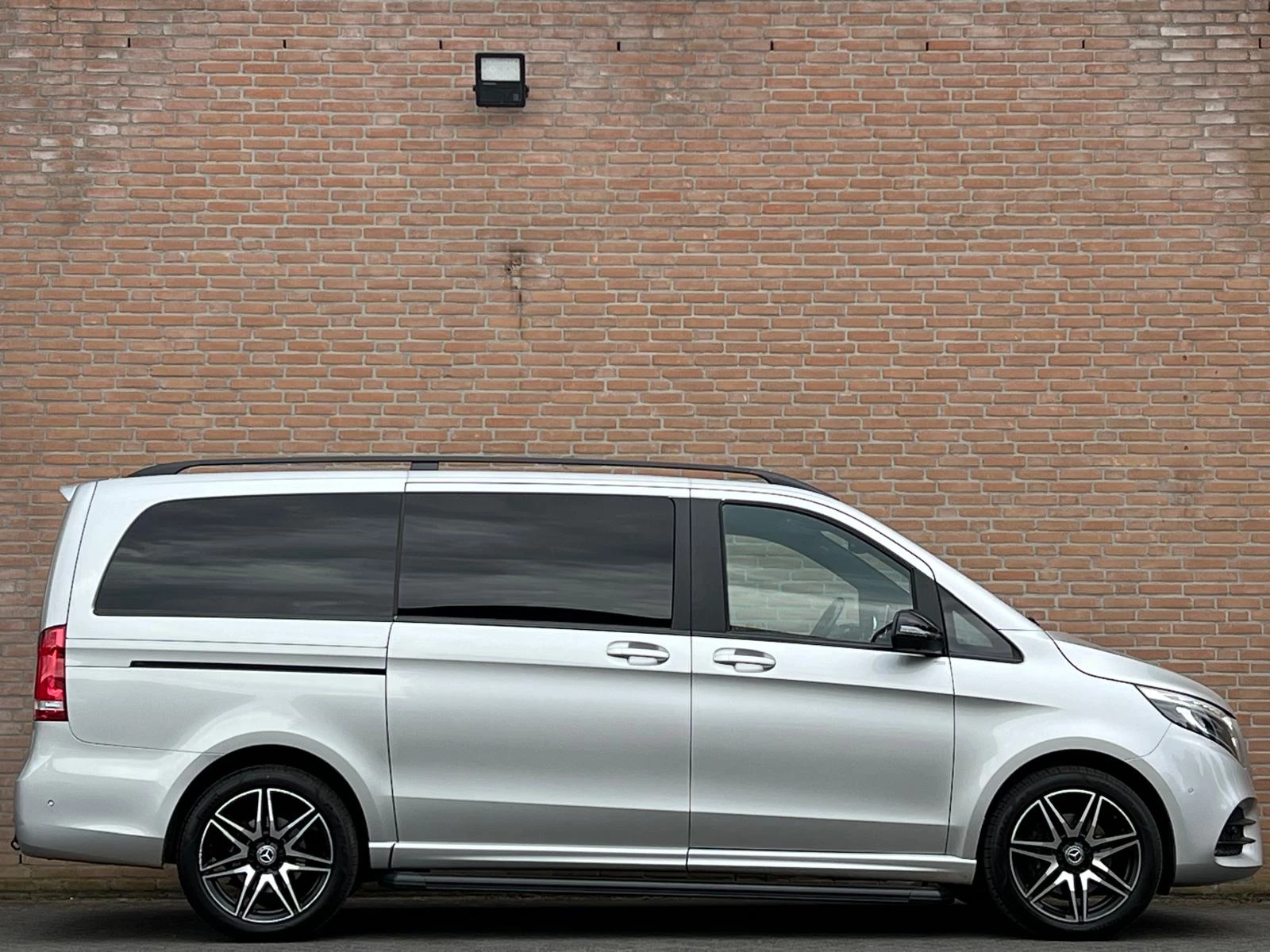Hoofdafbeelding Mercedes-Benz V-Klasse