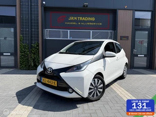 Toyota Aygo 1.0 VVT-i x-play CAMERA GR.SCHERM NAP CARPLAY
